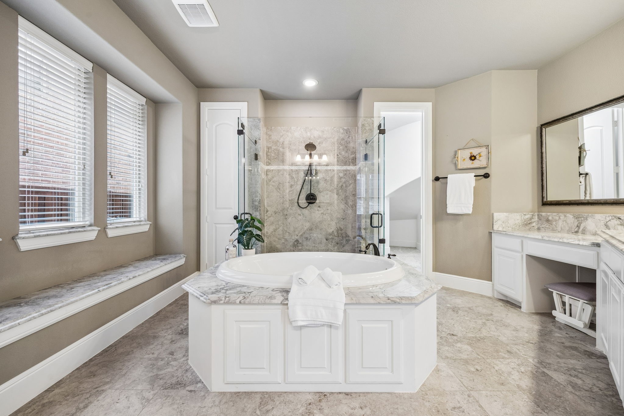 2192 Hidalgo Lane Frisco TX 75034