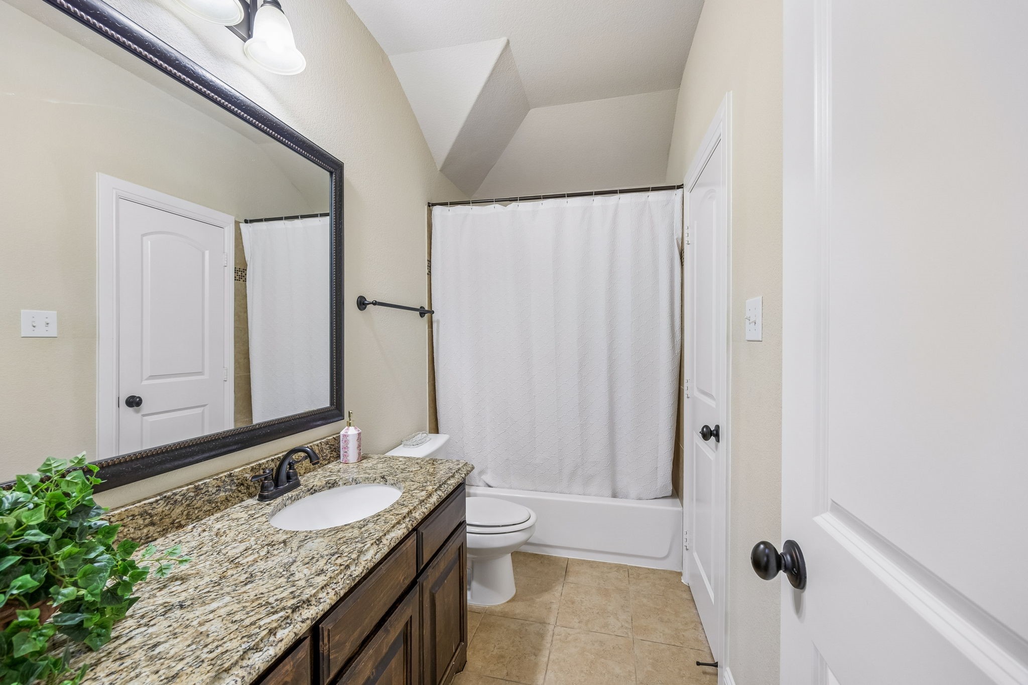 2192 Hidalgo Lane Frisco TX 75034