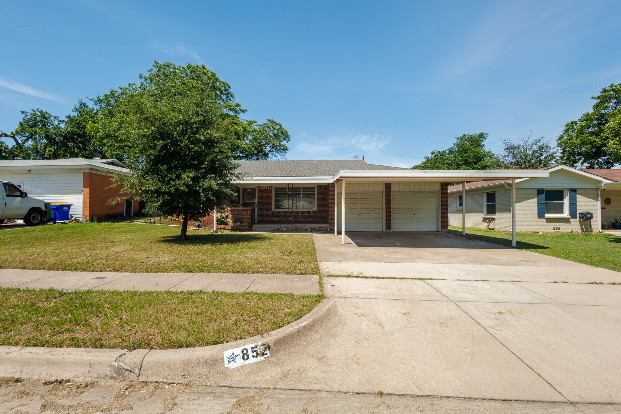 852 Odie Drive White Settlement TX 76108