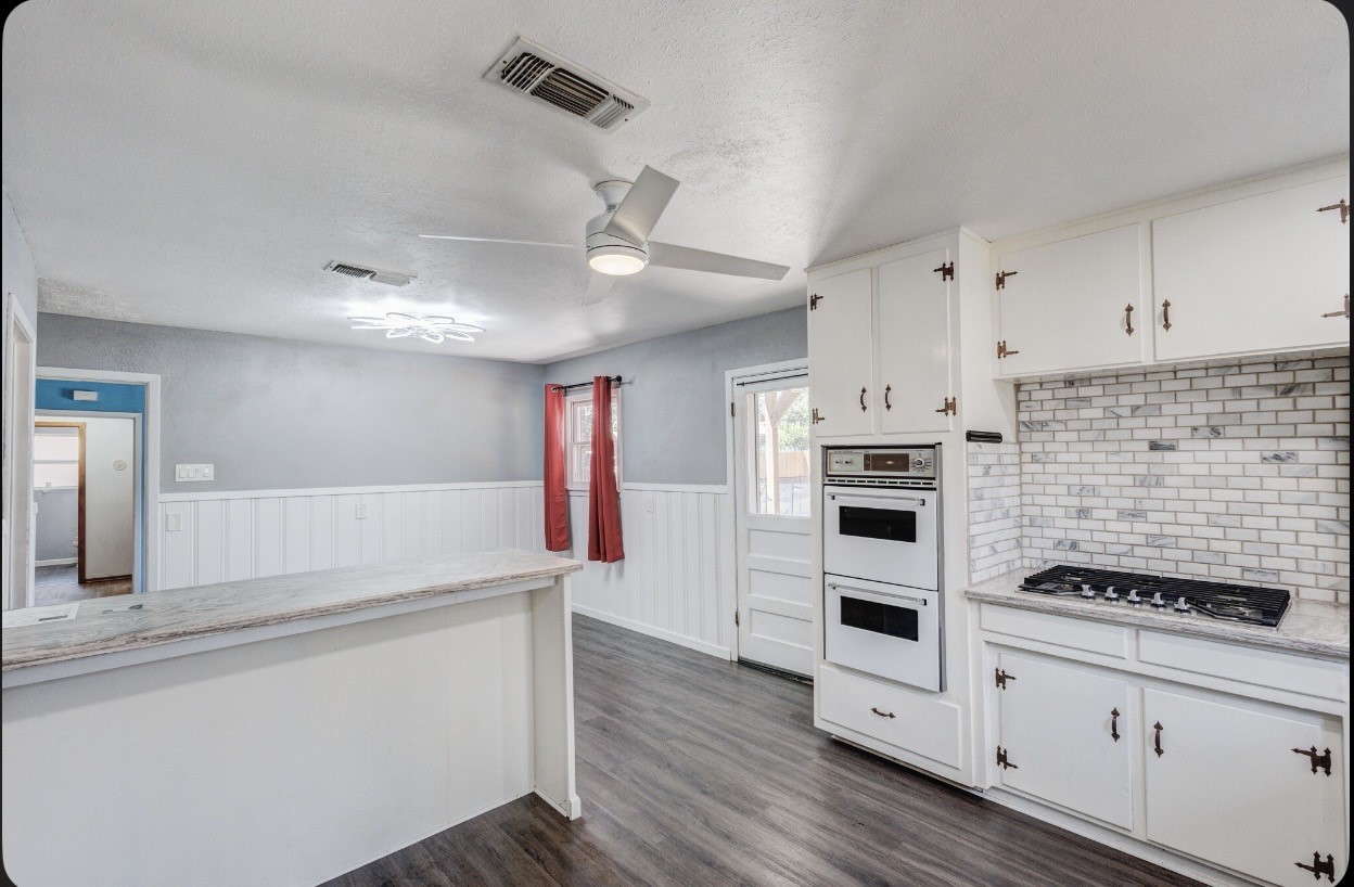 852 Odie Drive White Settlement TX 76108