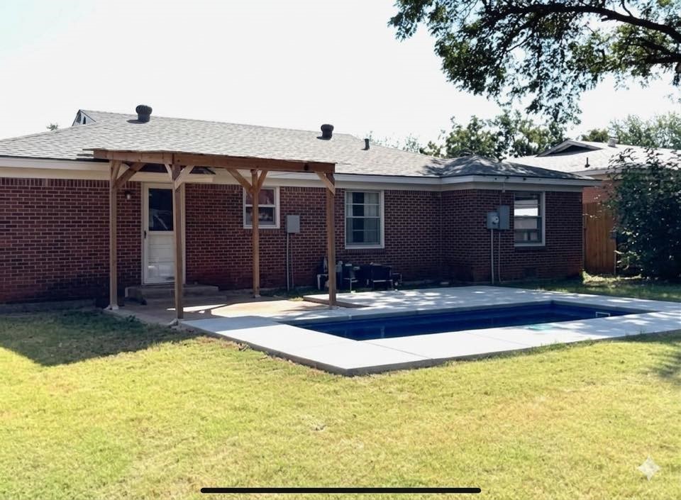 852 Odie Drive White Settlement TX 76108