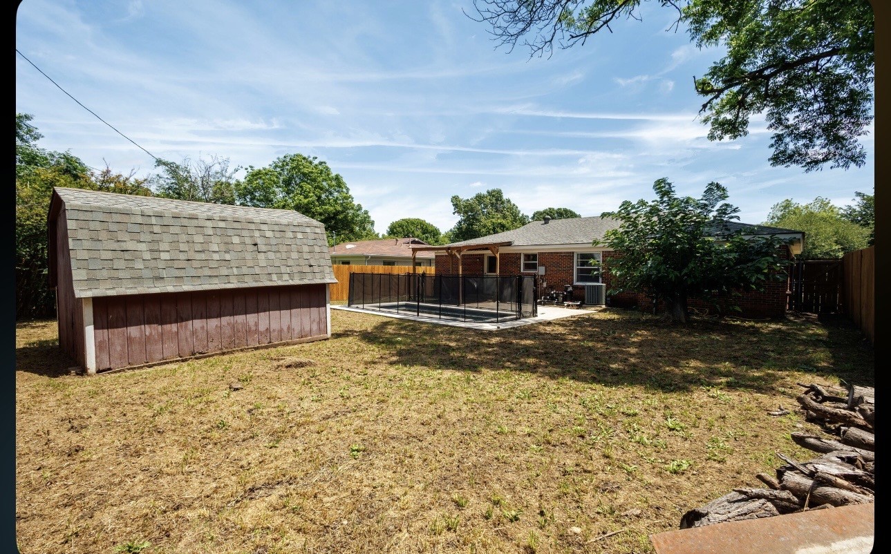 852 Odie Drive White Settlement TX 76108