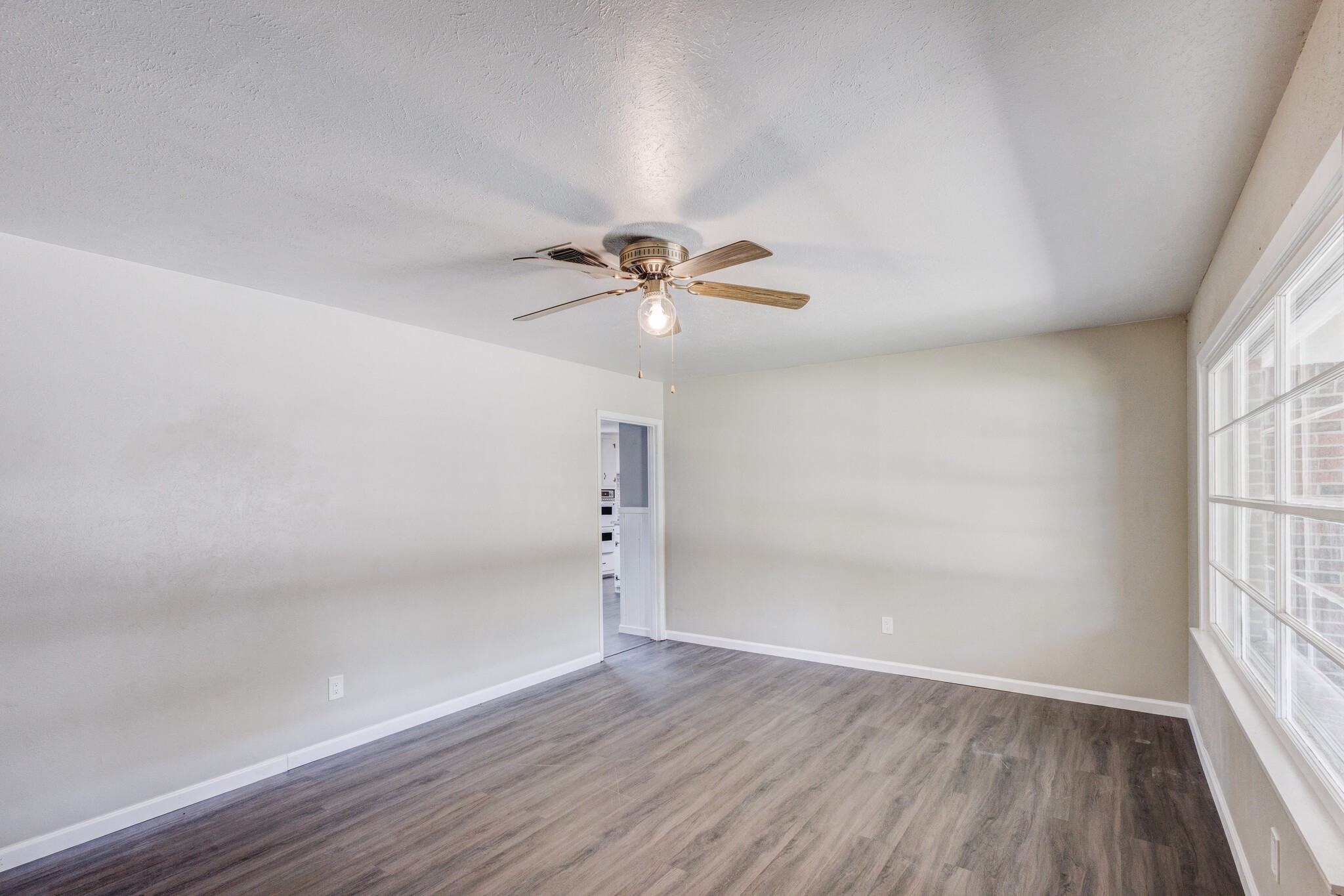 852 Odie Drive White Settlement TX 76108