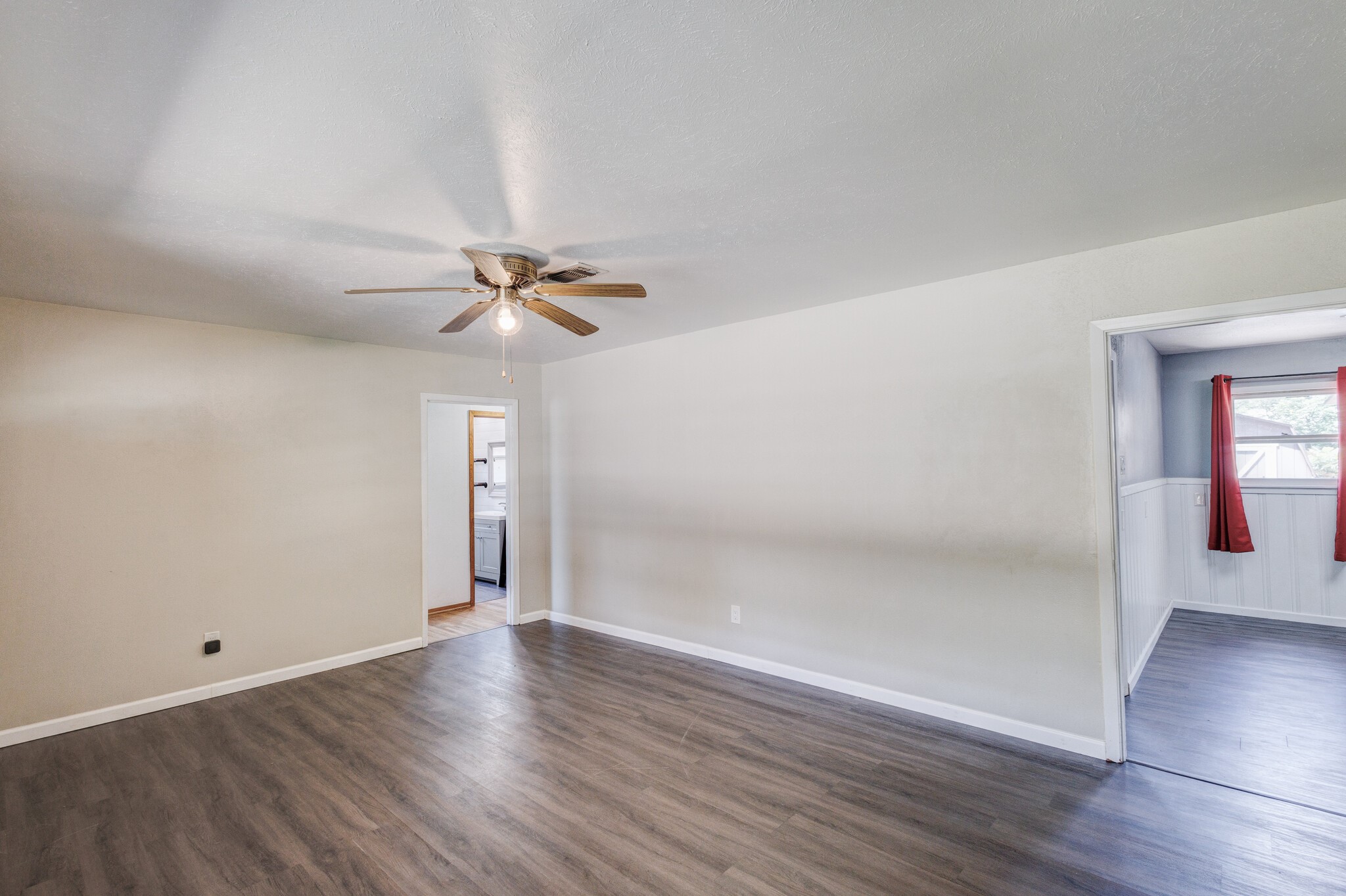 852 Odie Drive White Settlement TX 76108