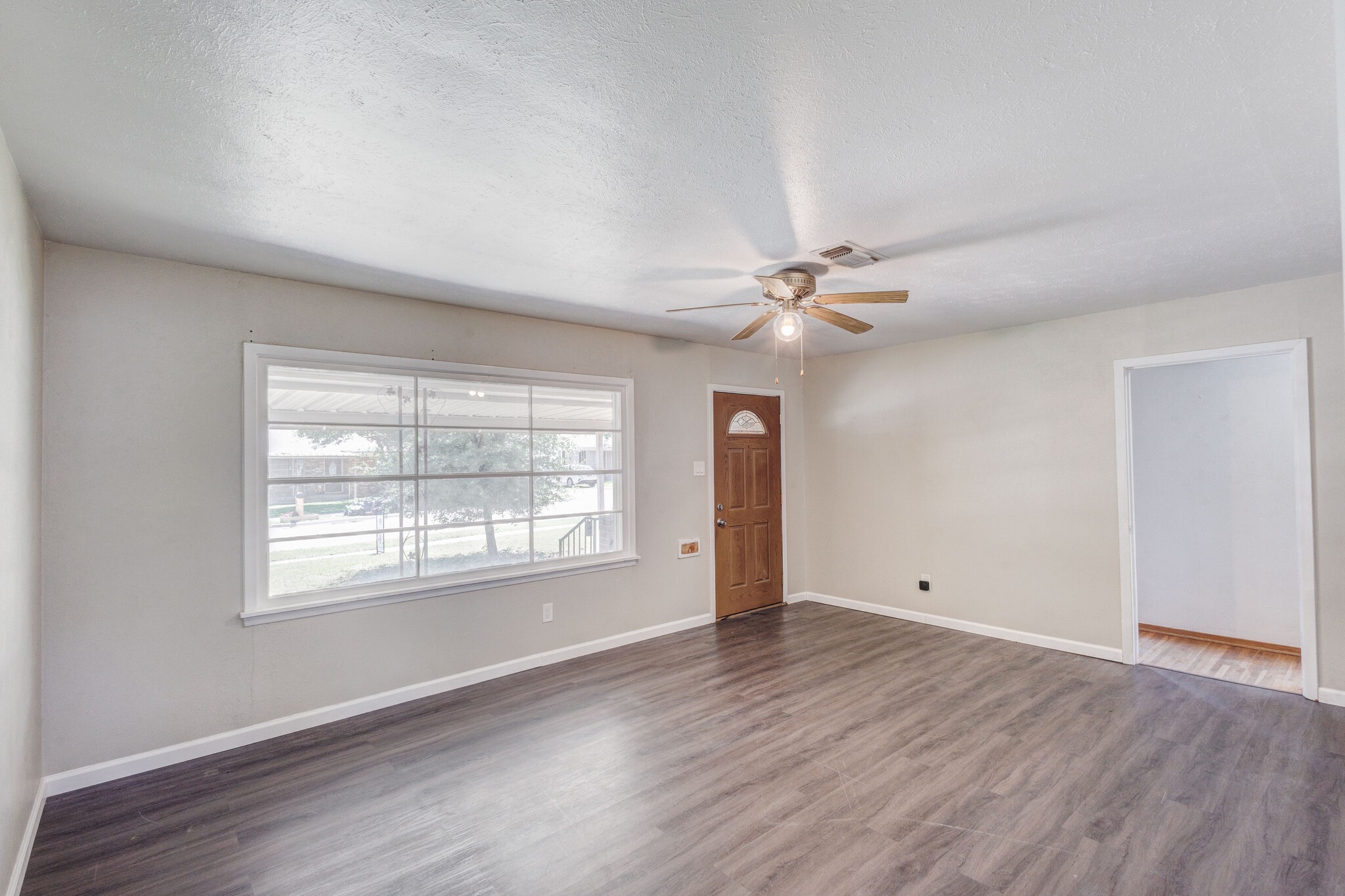852 Odie Drive White Settlement TX 76108