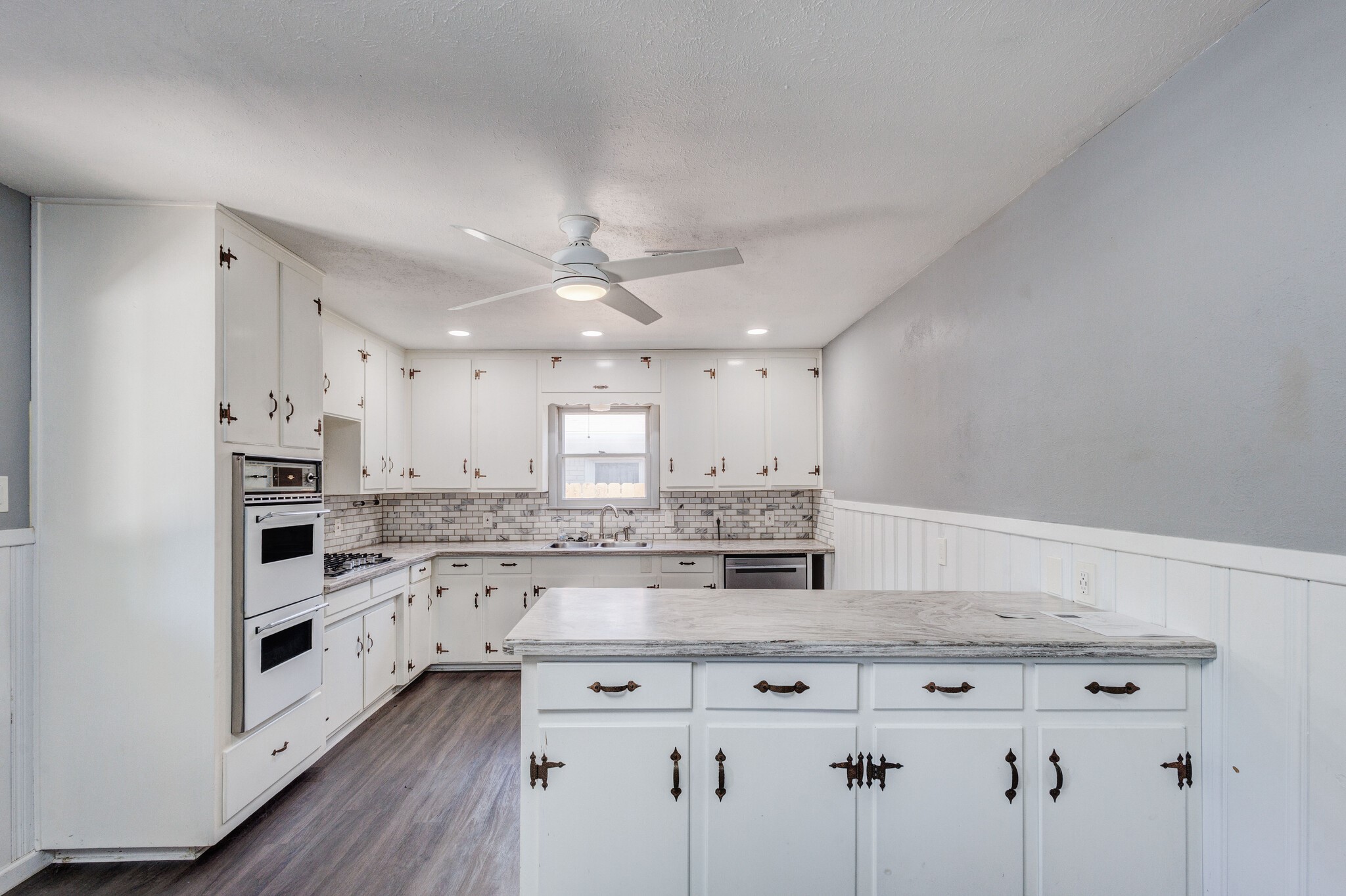 852 Odie Drive White Settlement TX 76108