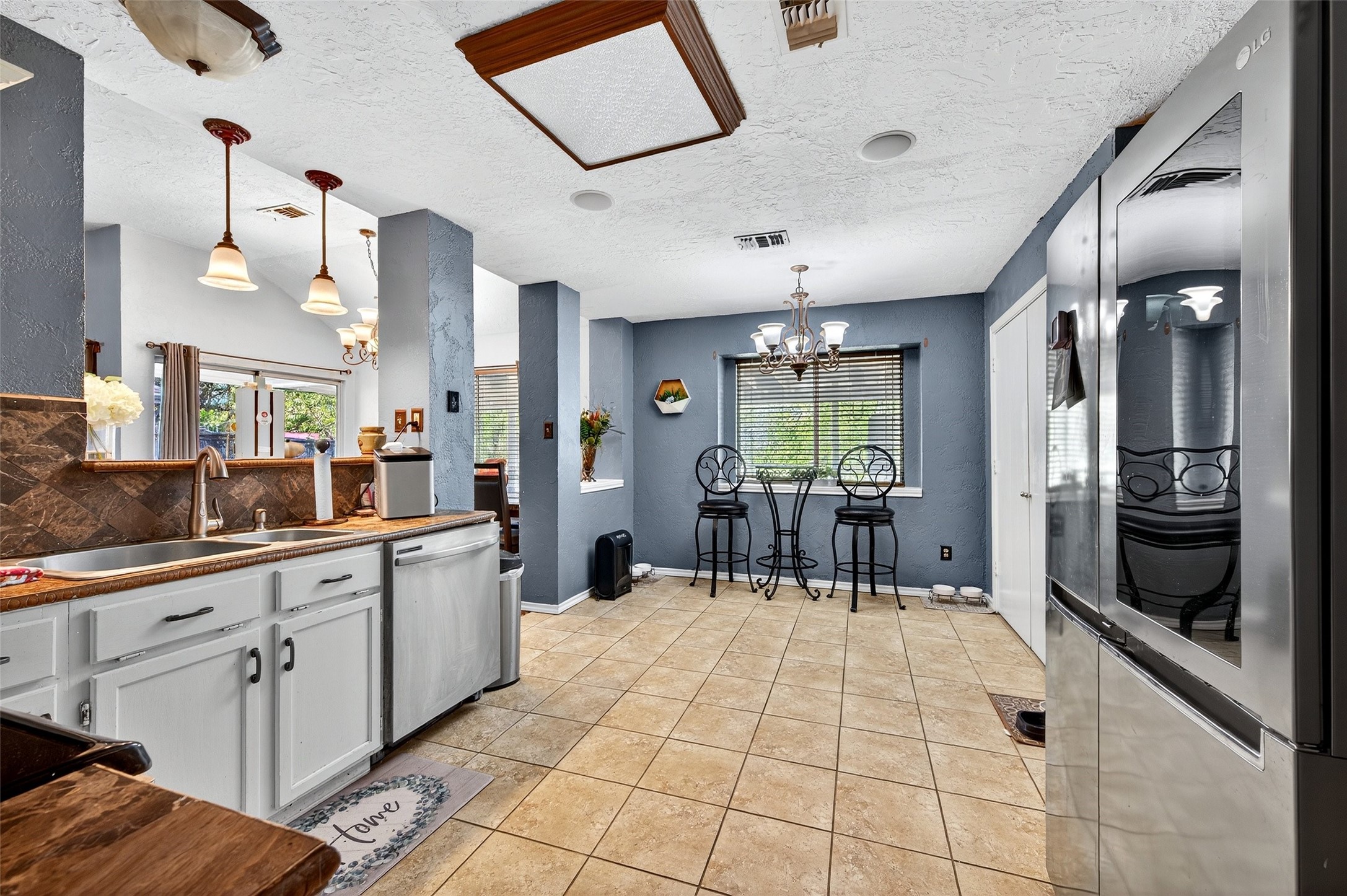 1712 Timberline Lane Sherman TX 75092