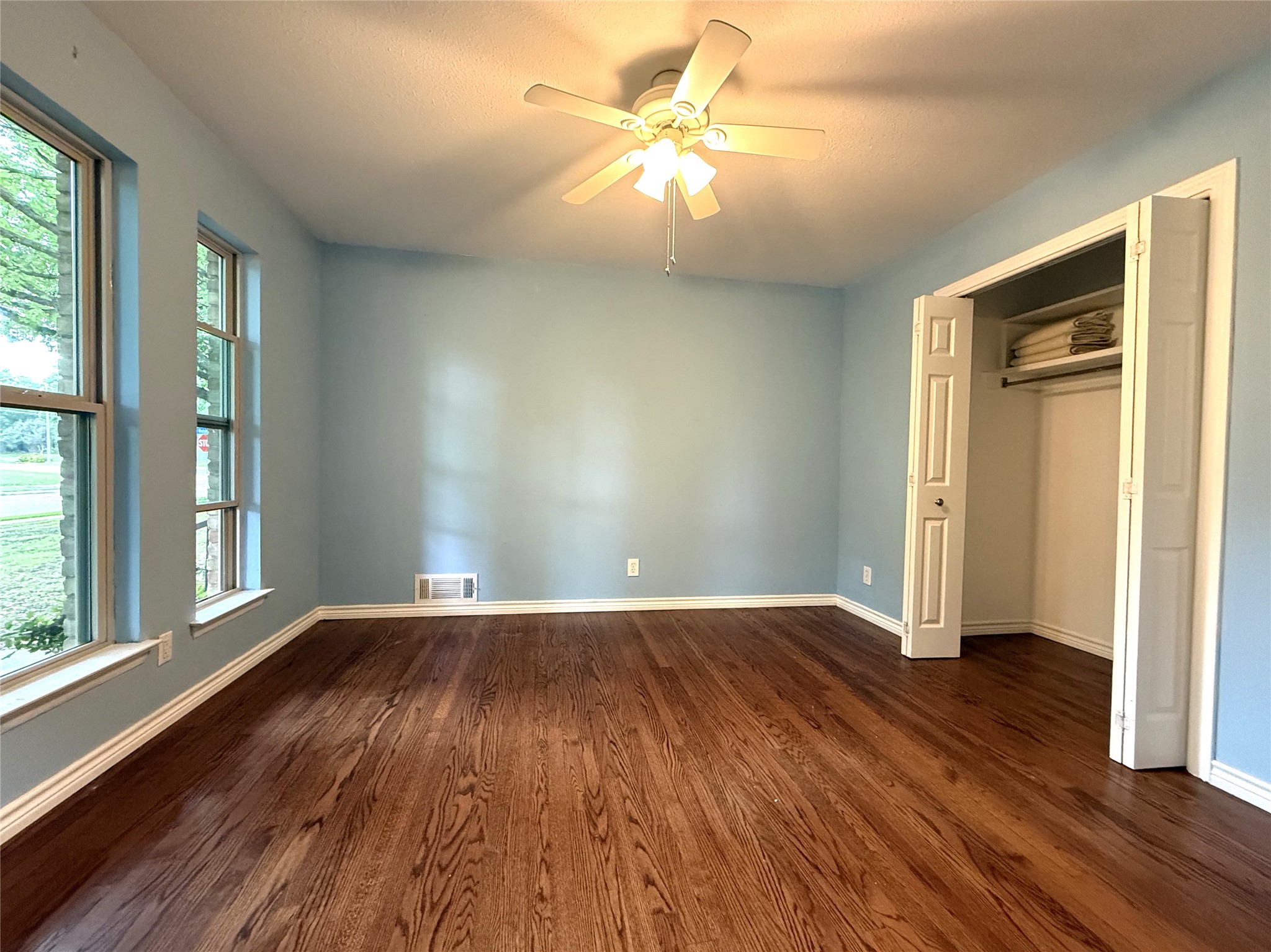 1116 Elizabeth Lane Richardson TX 75080