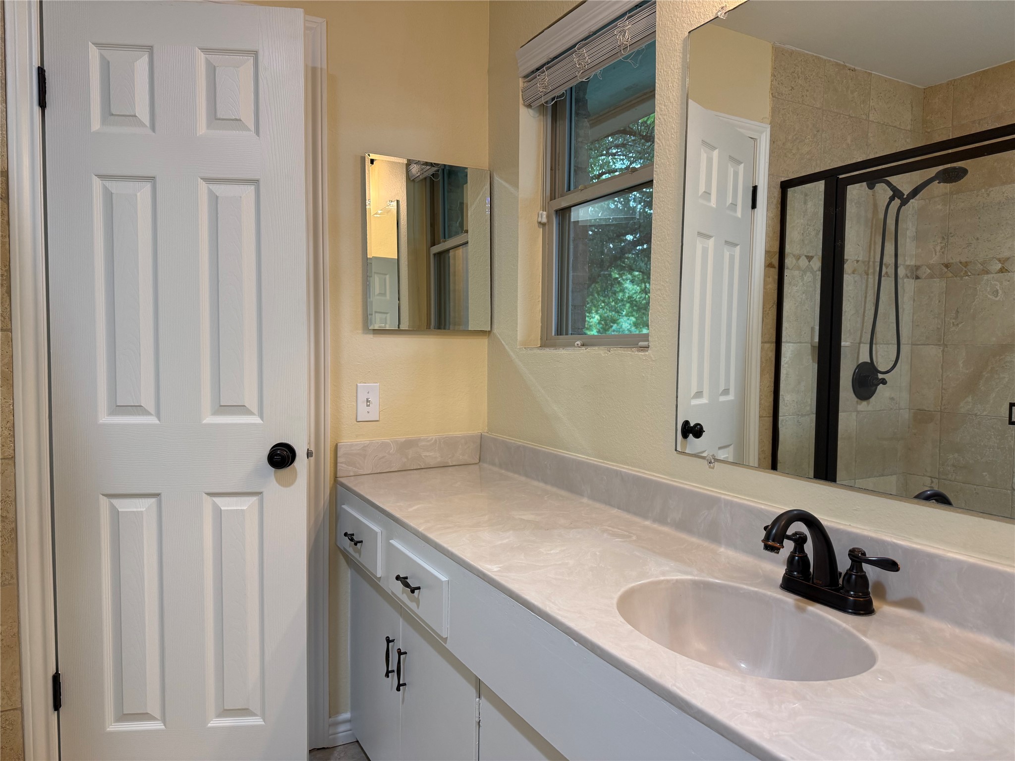 1116 Elizabeth Lane Richardson TX 75080