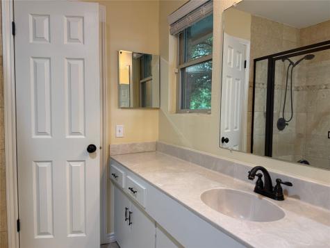 1116 Elizabeth Lane Richardson TX 75080