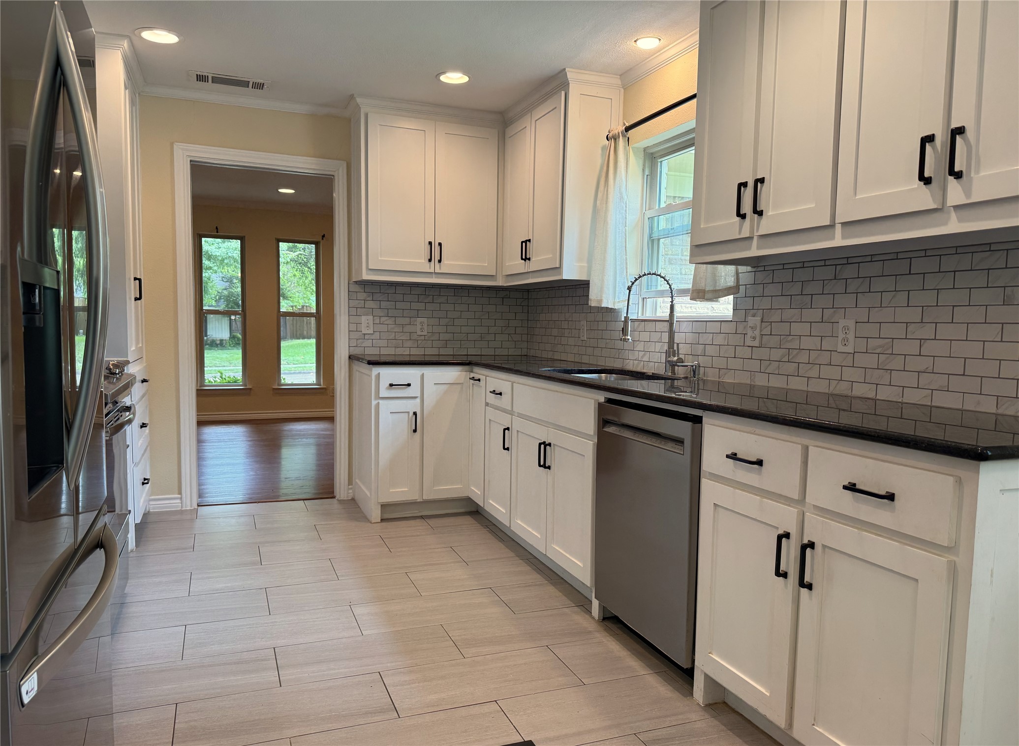 1116 Elizabeth Lane Richardson TX 75080