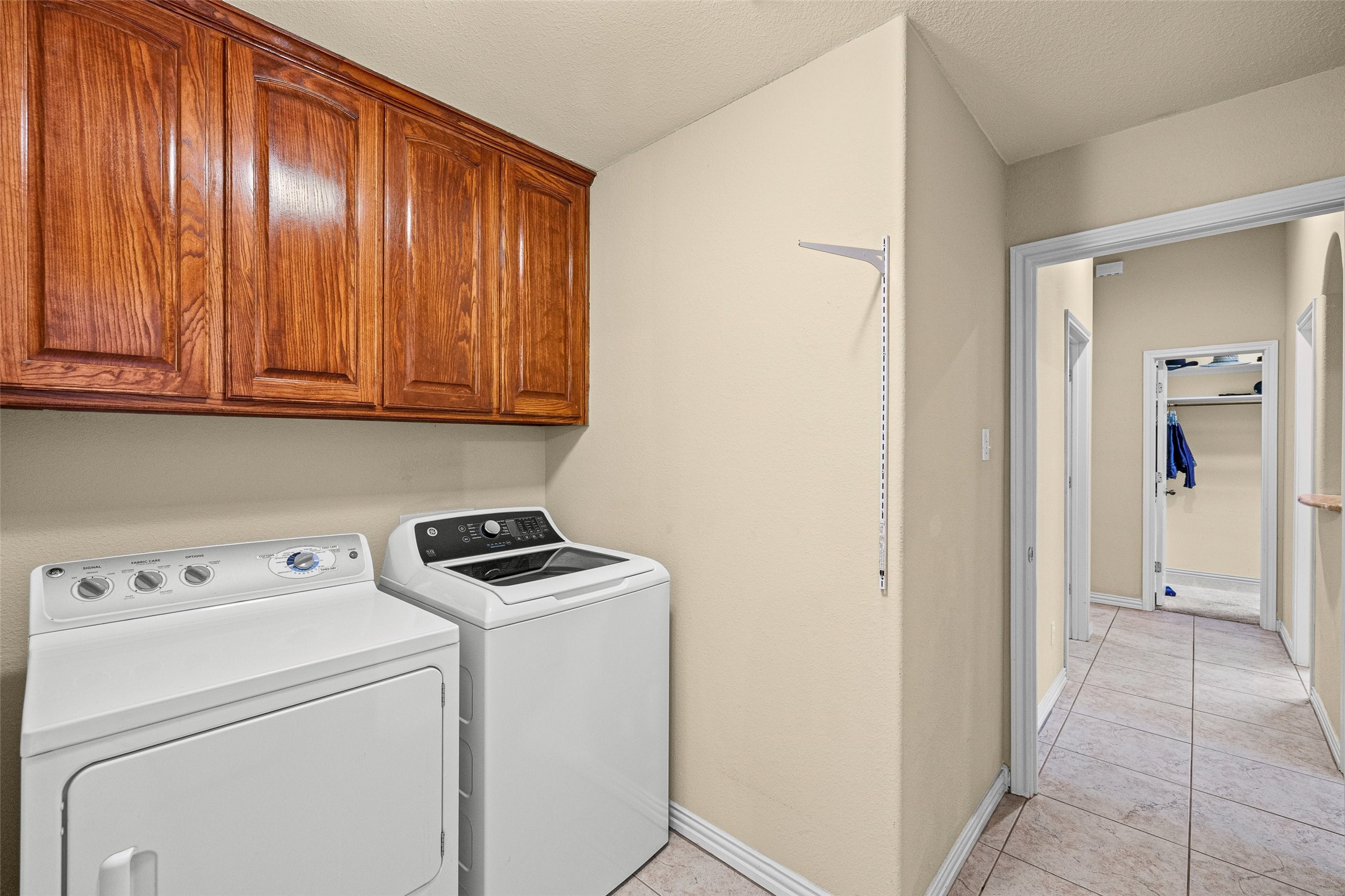 6705 Forest Oaks Court Granbury TX 76049