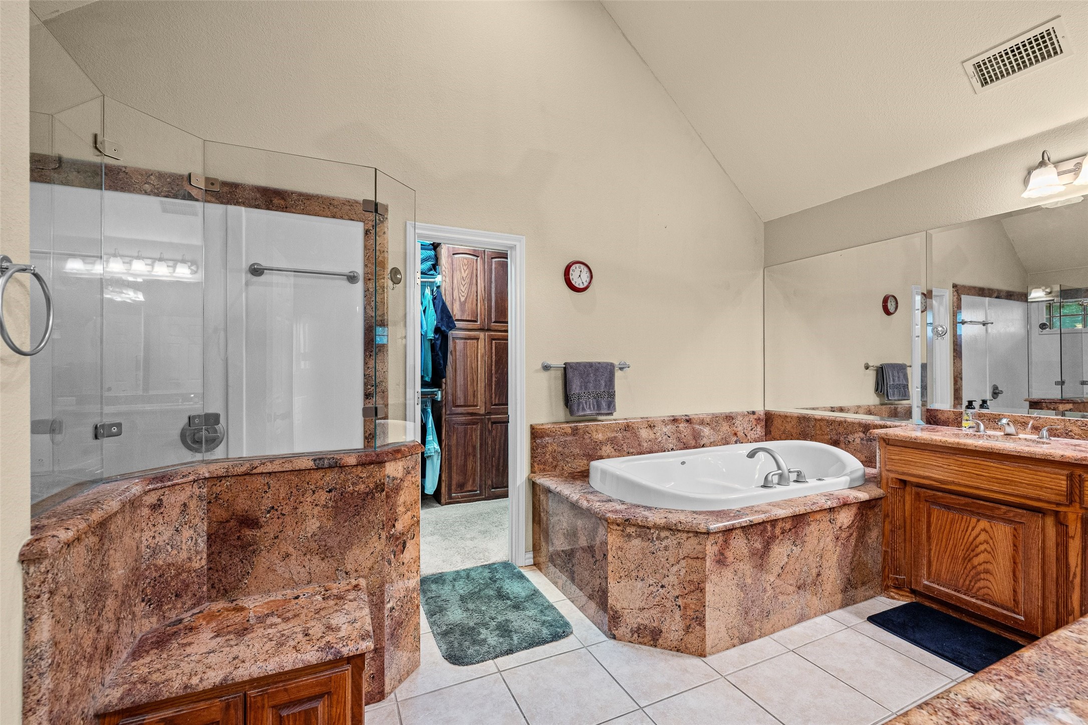 6705 Forest Oaks Court Granbury TX 76049