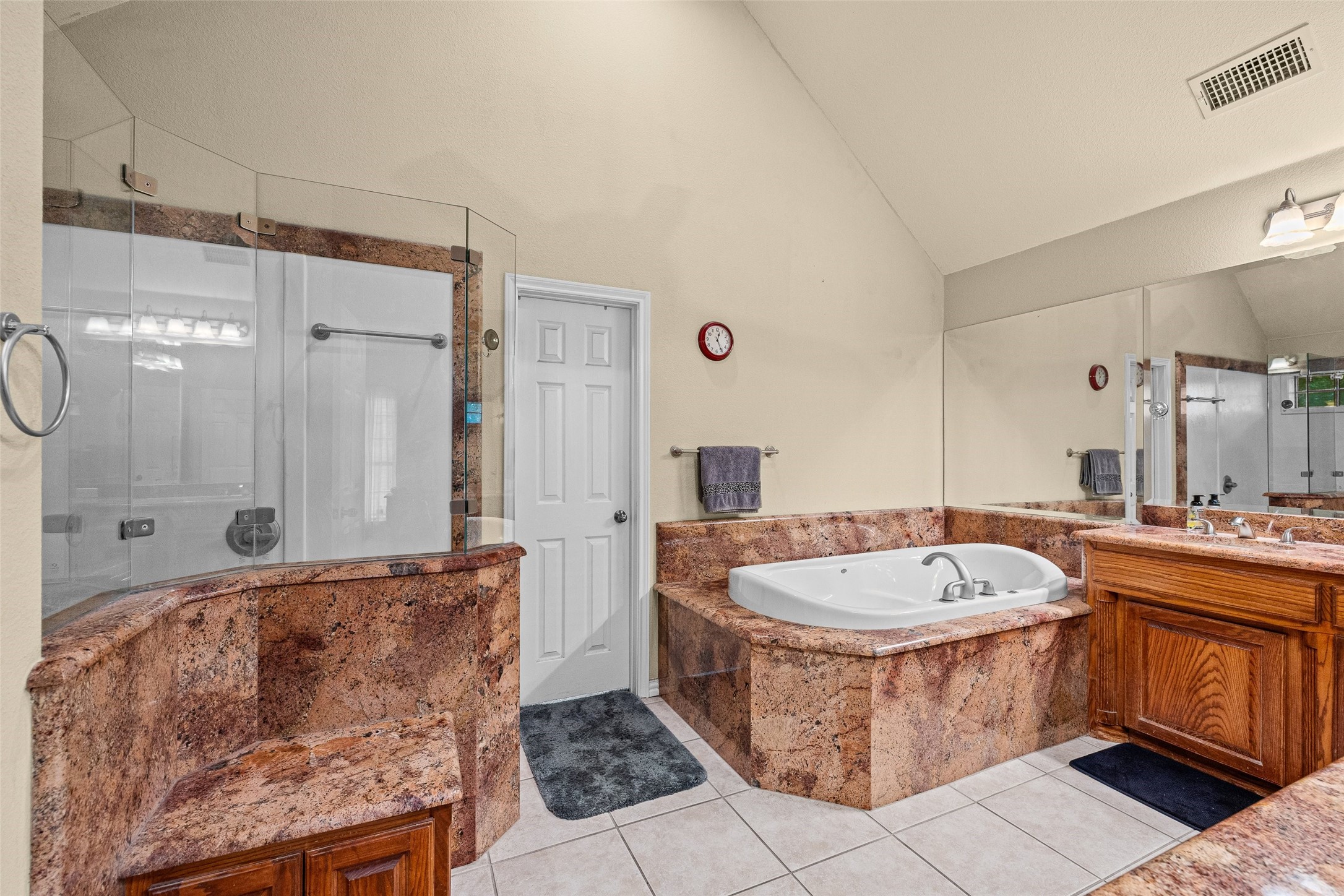 6705 Forest Oaks Court Granbury TX 76049