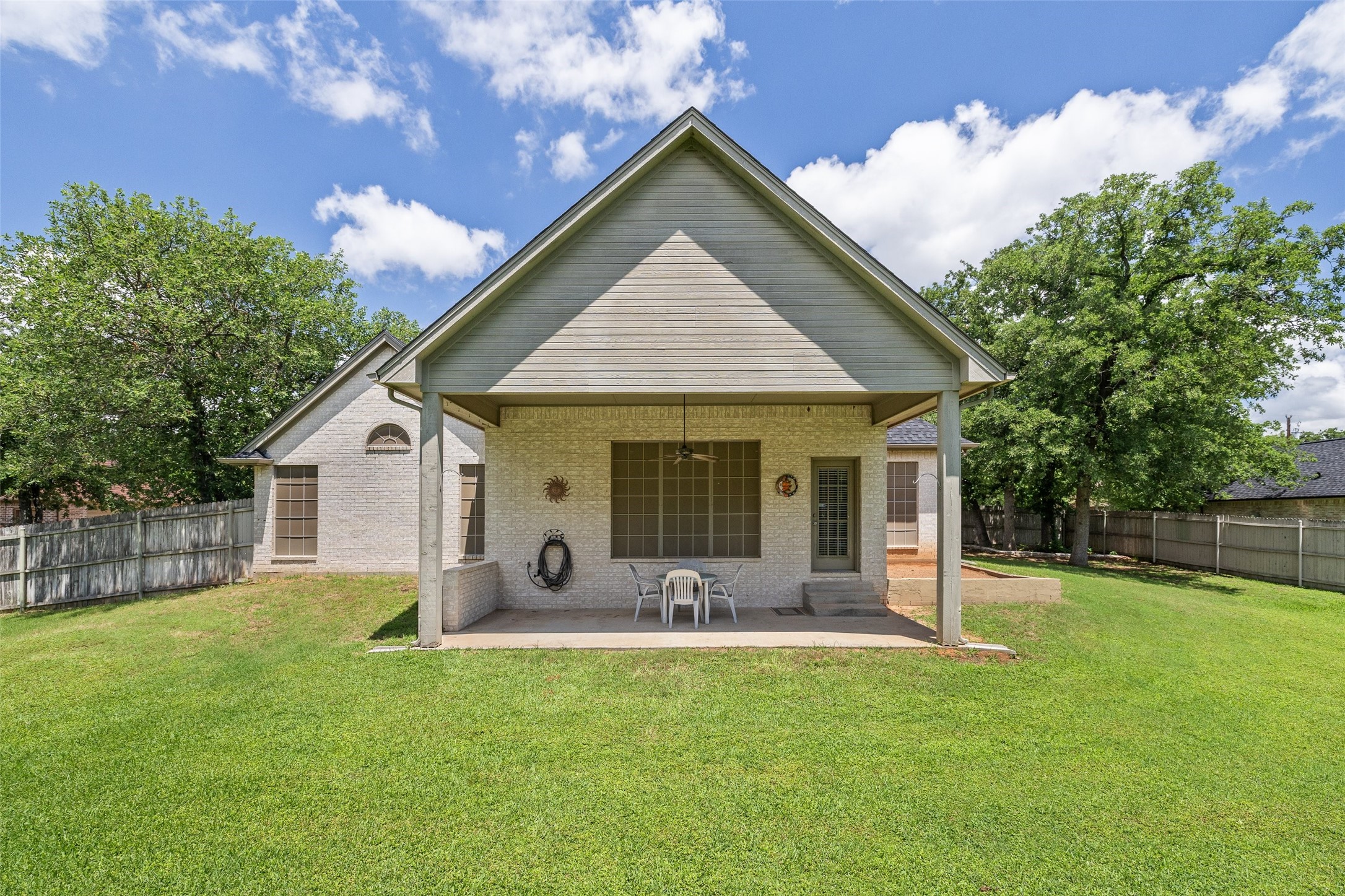 6705 Forest Oaks Court Granbury TX 76049