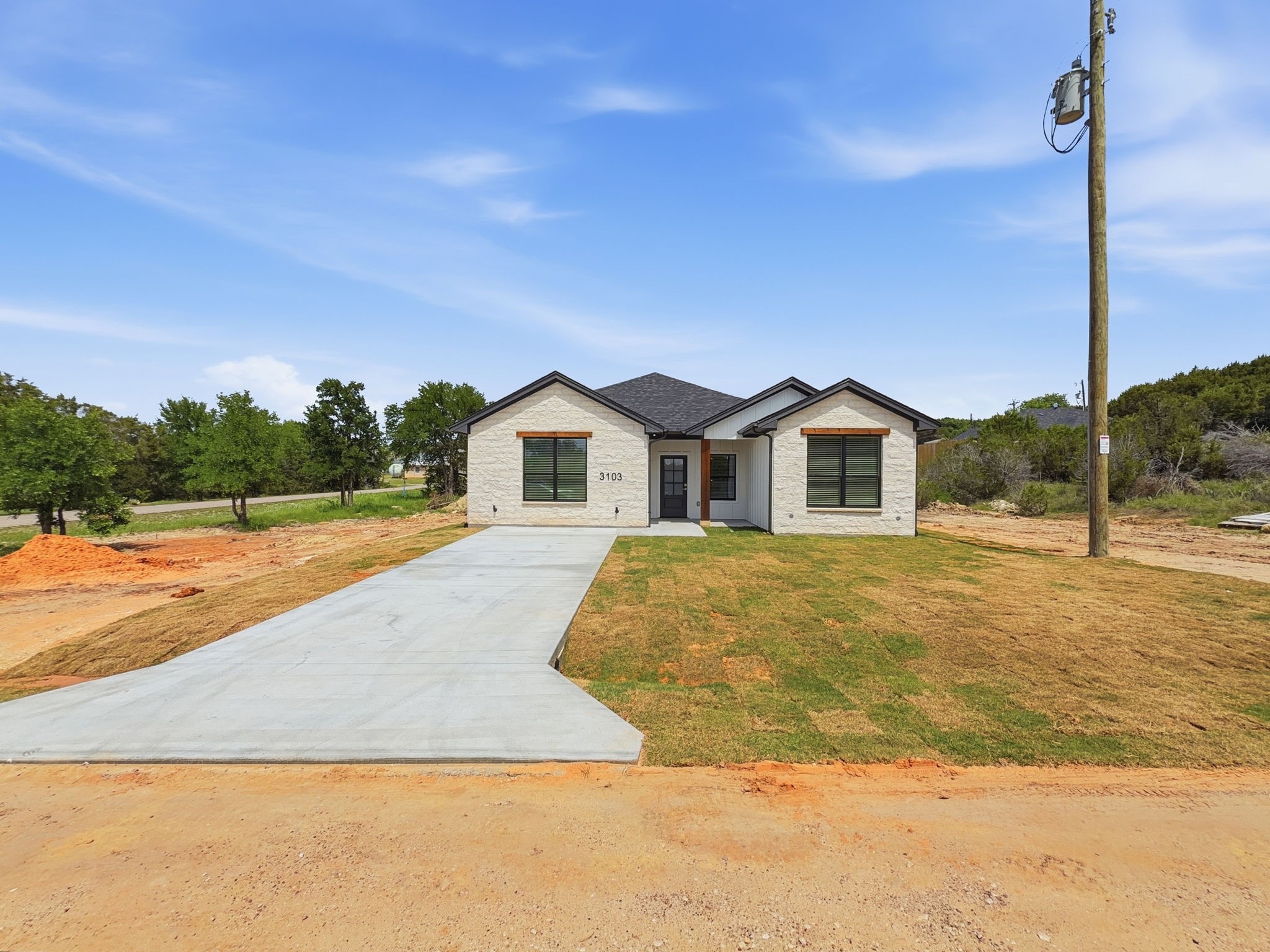 3103 Neches River Trail Granbury TX 76048