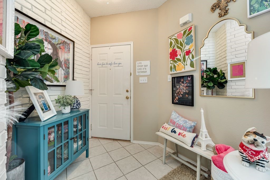 3205 Cape Cod Court Arlington TX 76017