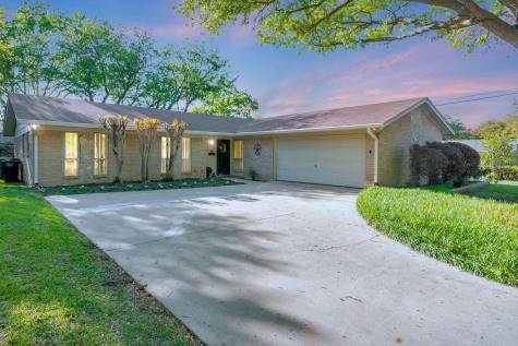 5658 Vega Drive Fort Worth TX 76133