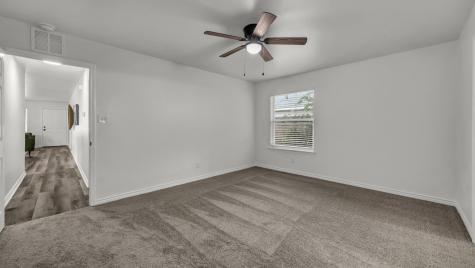 1415 N Elm Street Weatherford TX 76086