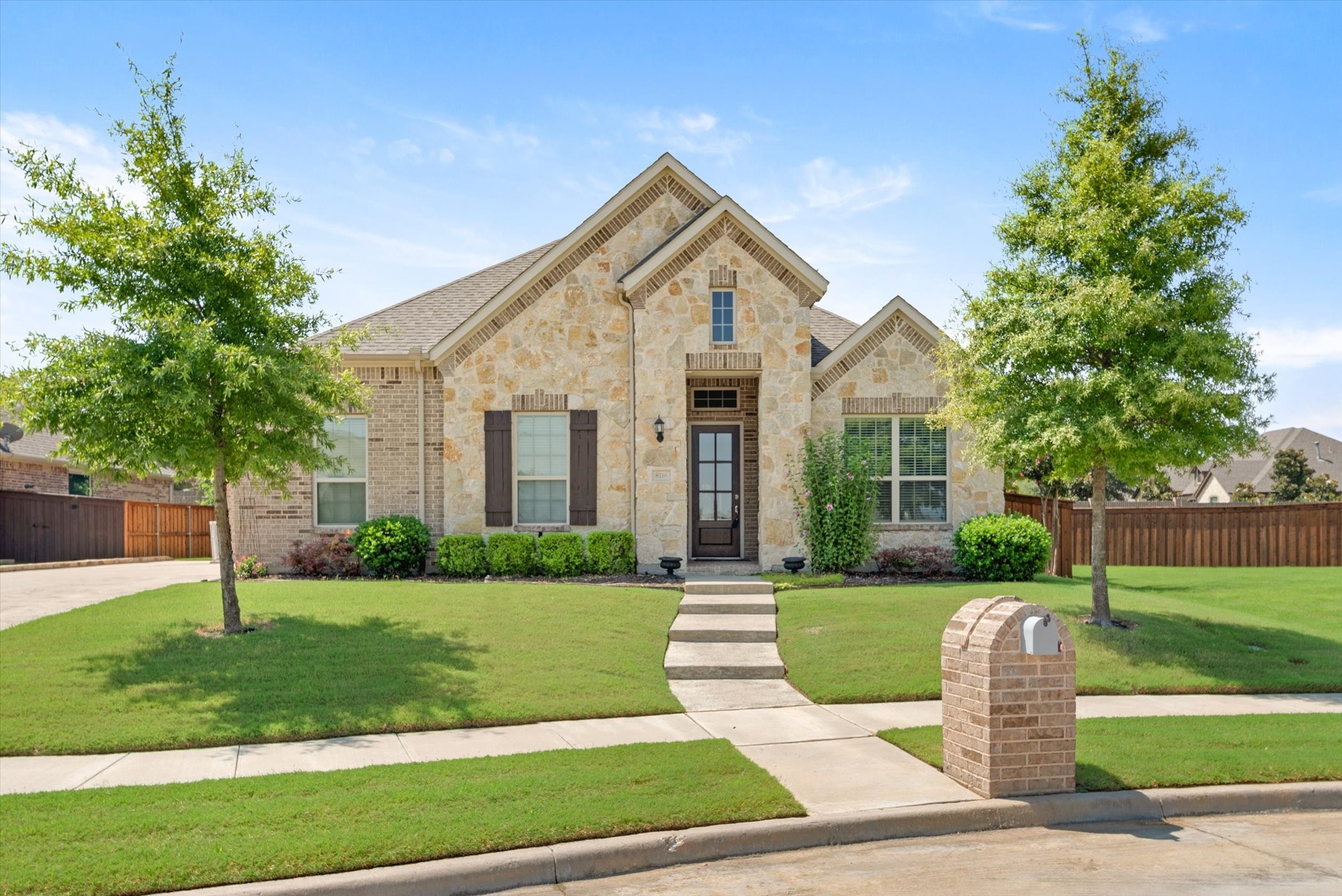 8116 Wildwood Court North Richland Hills TX 76182