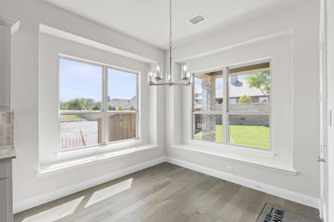 708 Splendor Mckinney TX 75072