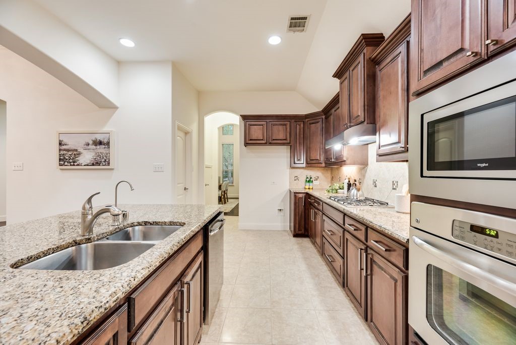 15935 Willowbrook Lane Frisco TX 75035