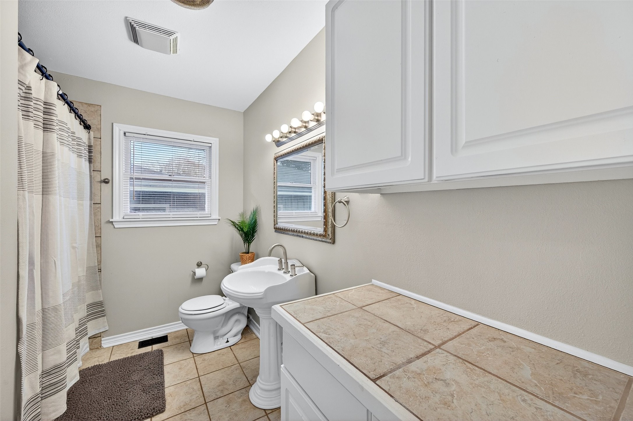 646 Denton Drive Sherman TX 75092