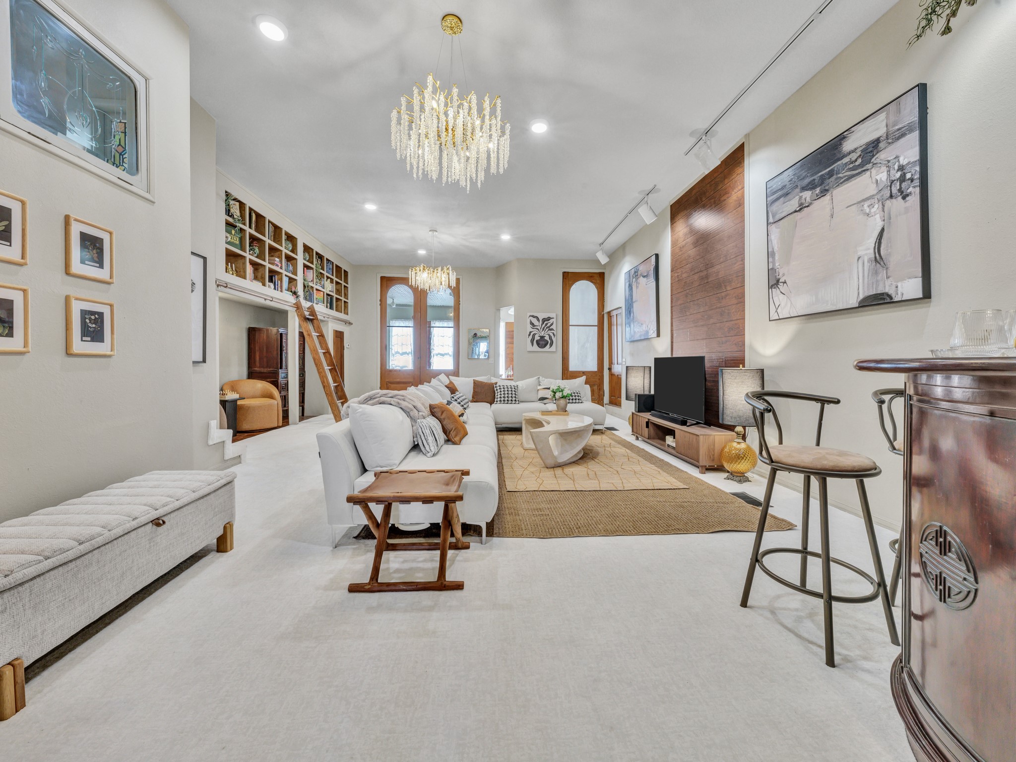 106 W Main Street Pilot Point TX 76258