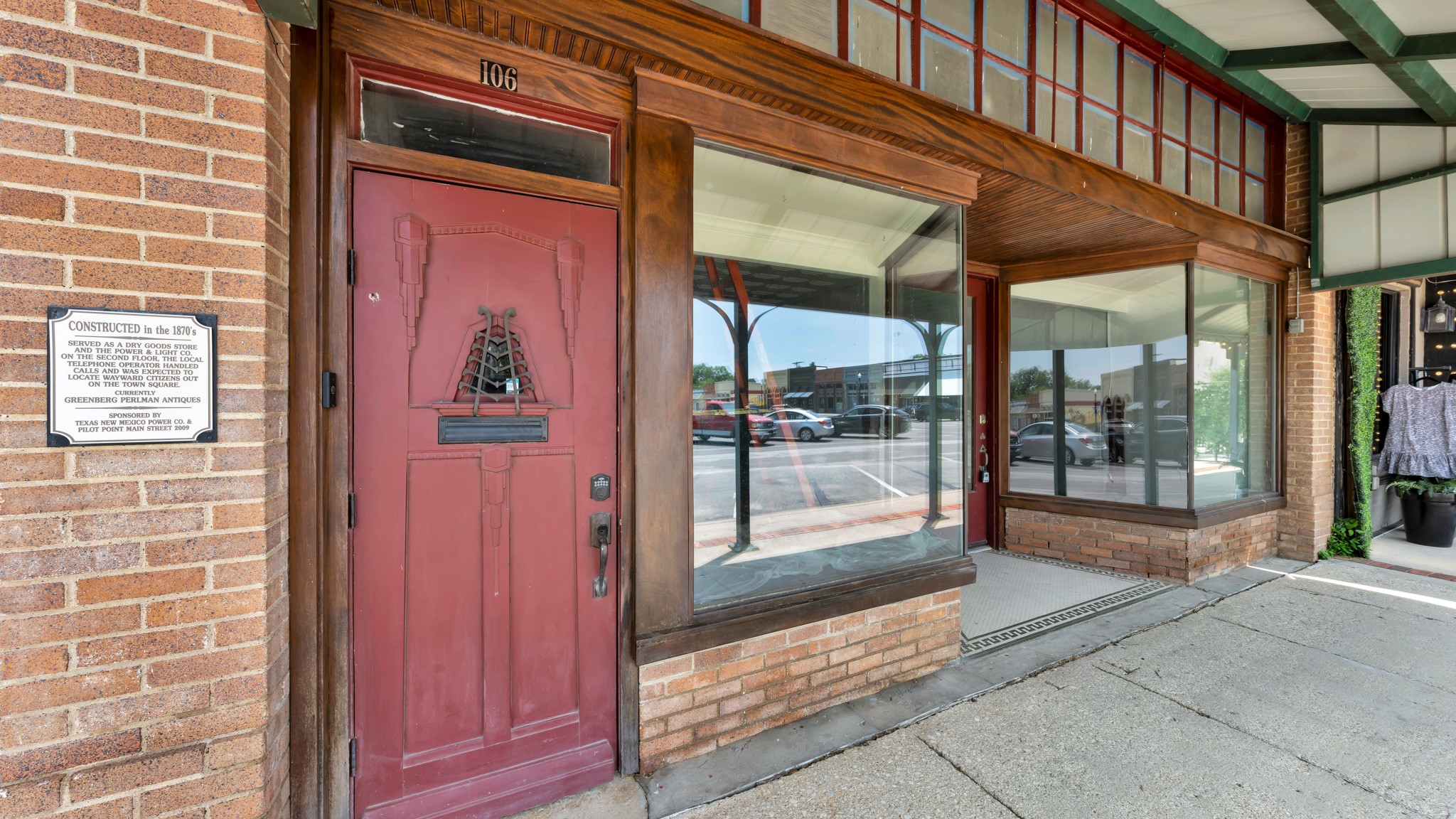 106 W Main Street Pilot Point TX 76258
