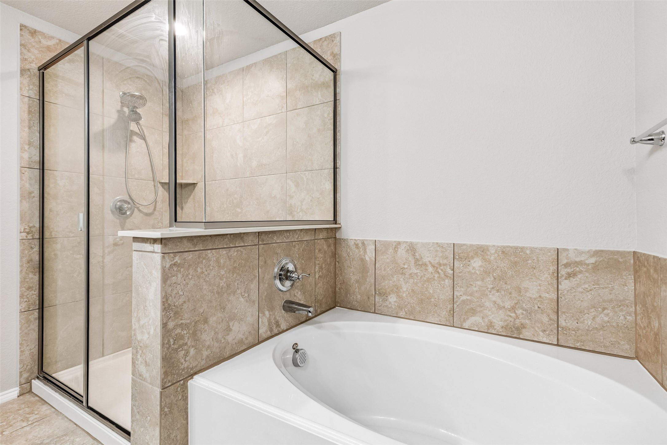 2305 Telfair Way Aubrey TX 76227