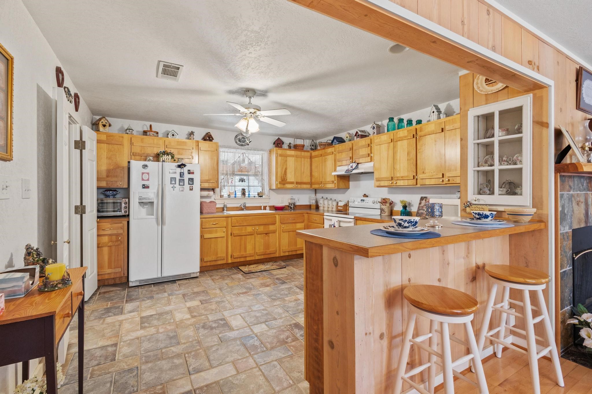 1393 County Road 2250 Ivanhoe TX 75447