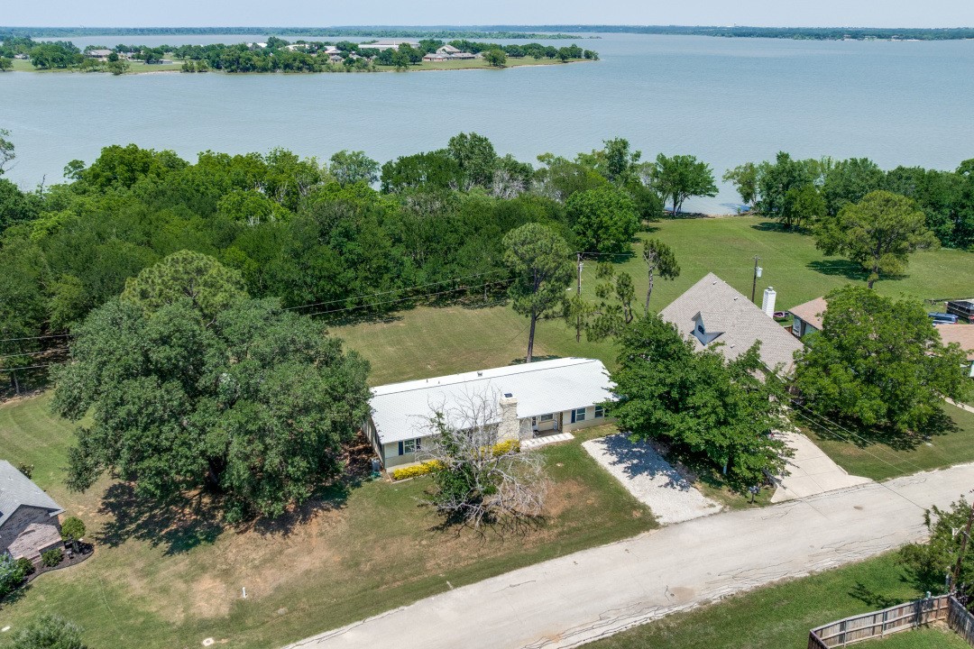 104 Cove Drive Shady Shores TX 76208