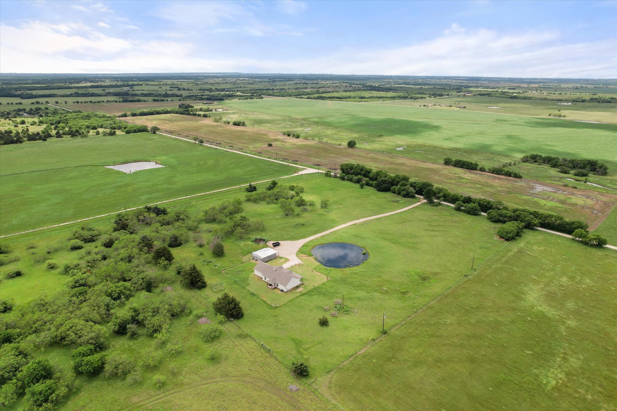 7268 NW County Road 4090 Frost TX 76641
