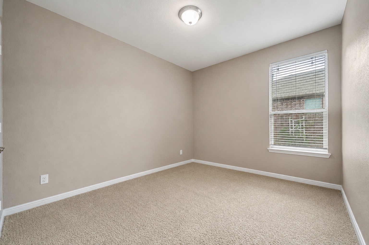 641 Redding Drive Saginaw TX 76131