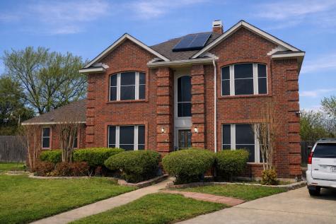 1005 Twin Creek Drive Desoto TX 75115