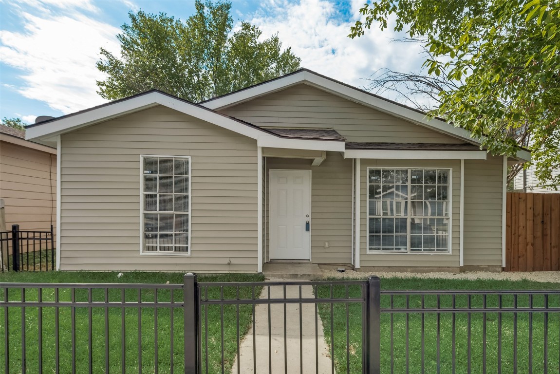 2018 Lewiston Avenue Dallas TX 75217