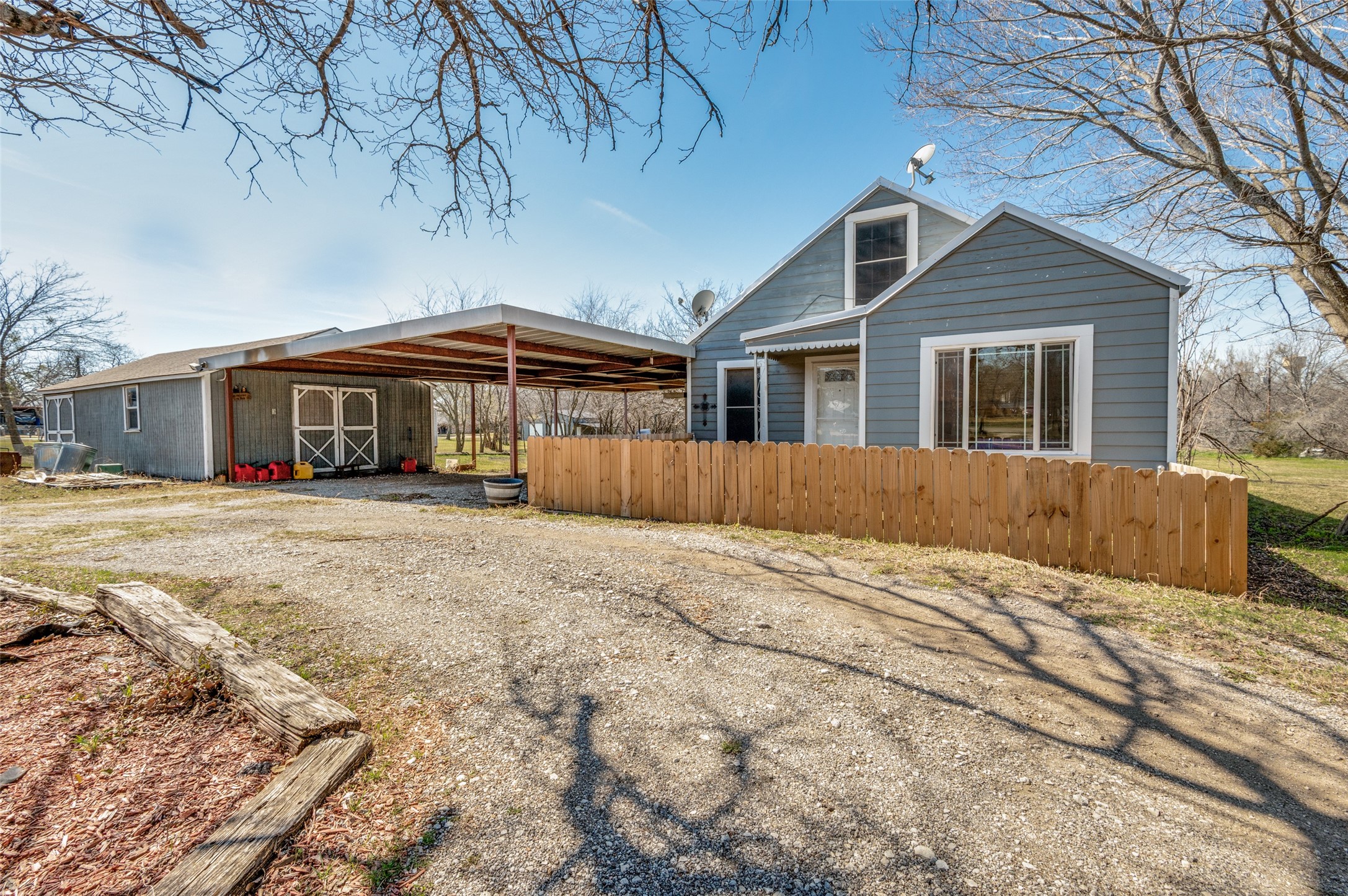 5705 Regalview Drive Joshua TX 76058