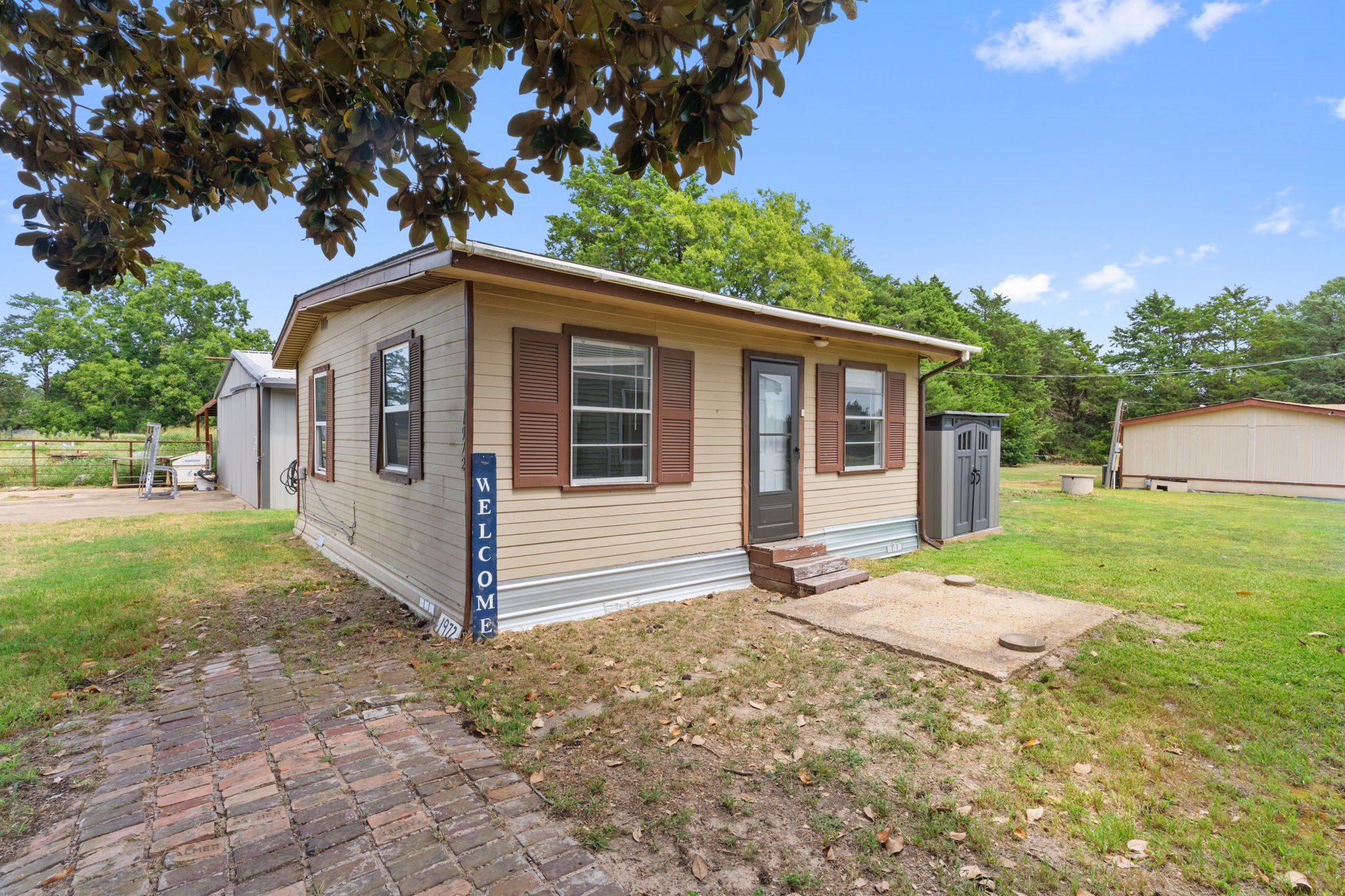 1970 Vz County Road 3810 Wills Point TX 75169