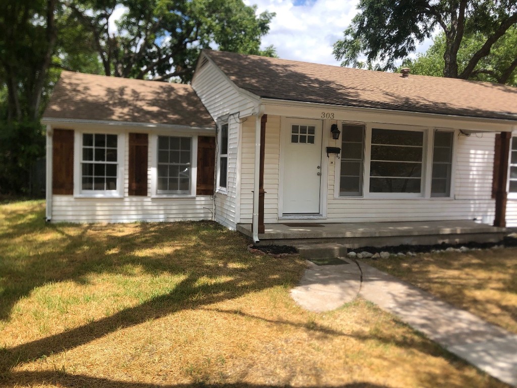 303 Shenandoah Street Marlin TX 76661