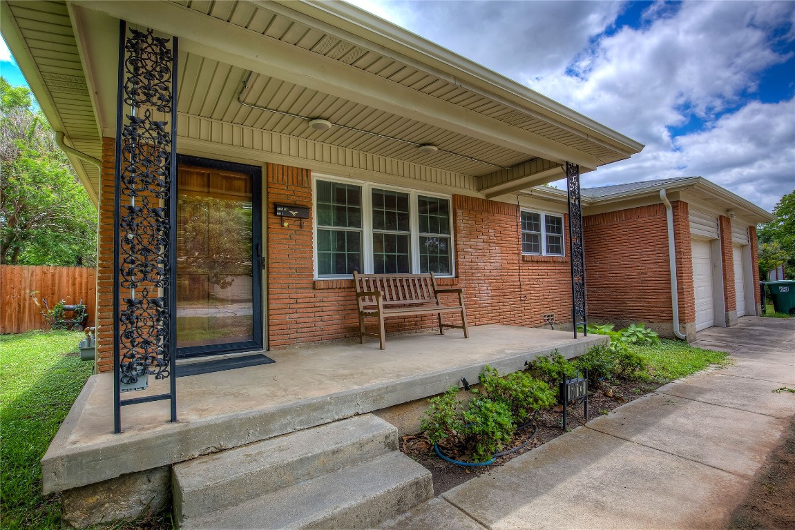 6013 Saint Johns Lane Fort Worth TX 76114