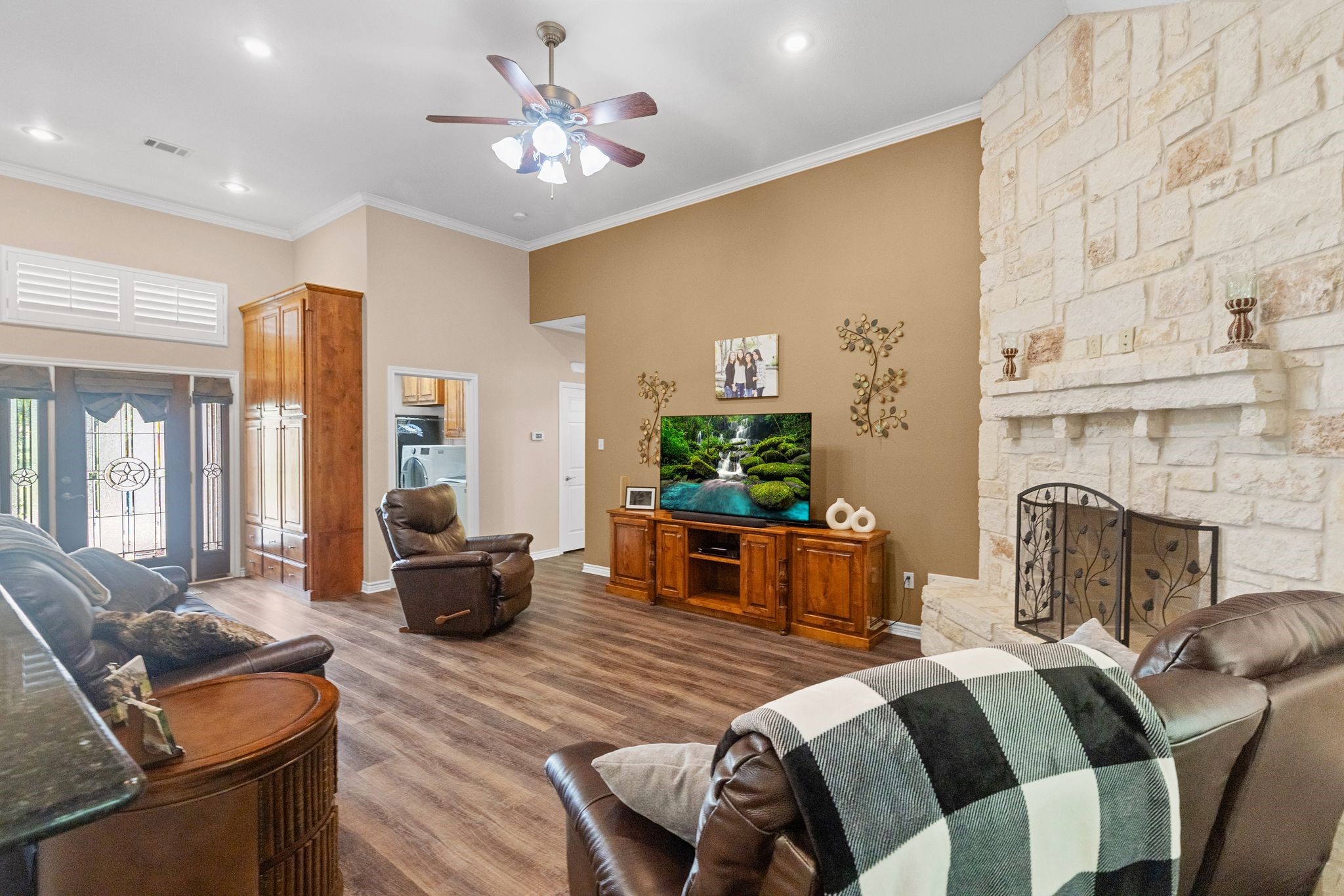 361 Rs County Road 3390 Emory TX 75440