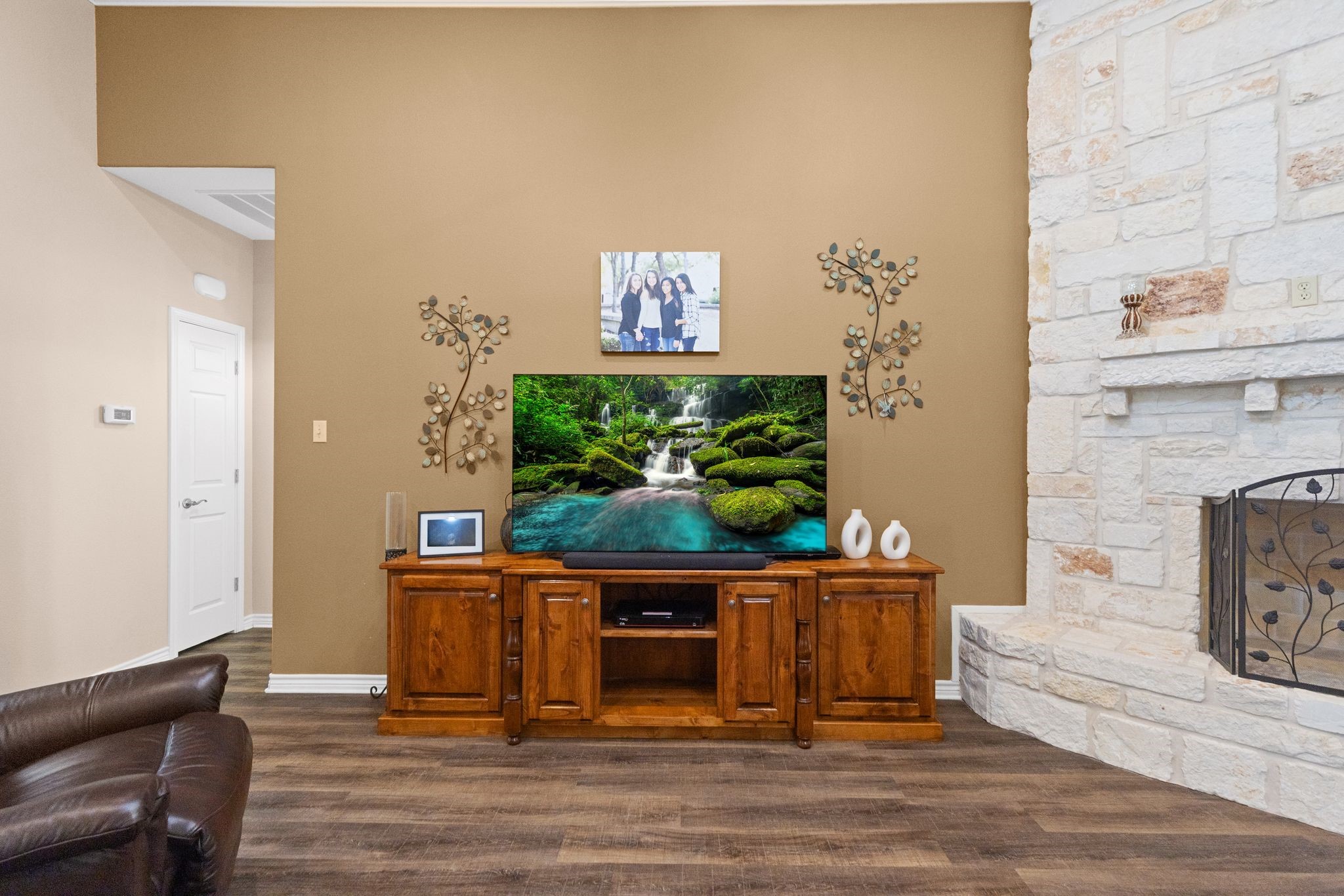 361 Rs County Road 3390 Emory TX 75440
