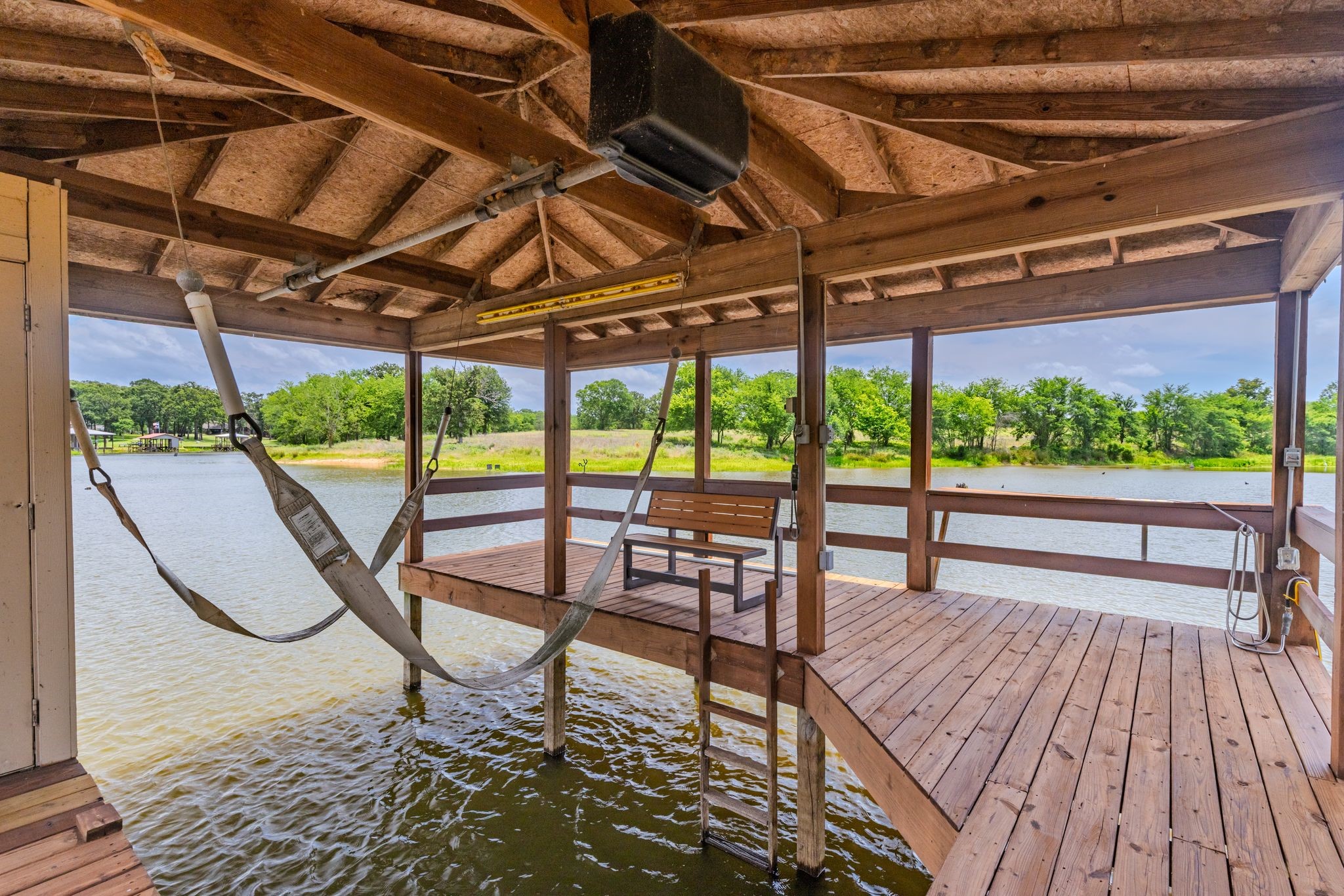 361 Rs County Road 3390 Emory TX 75440