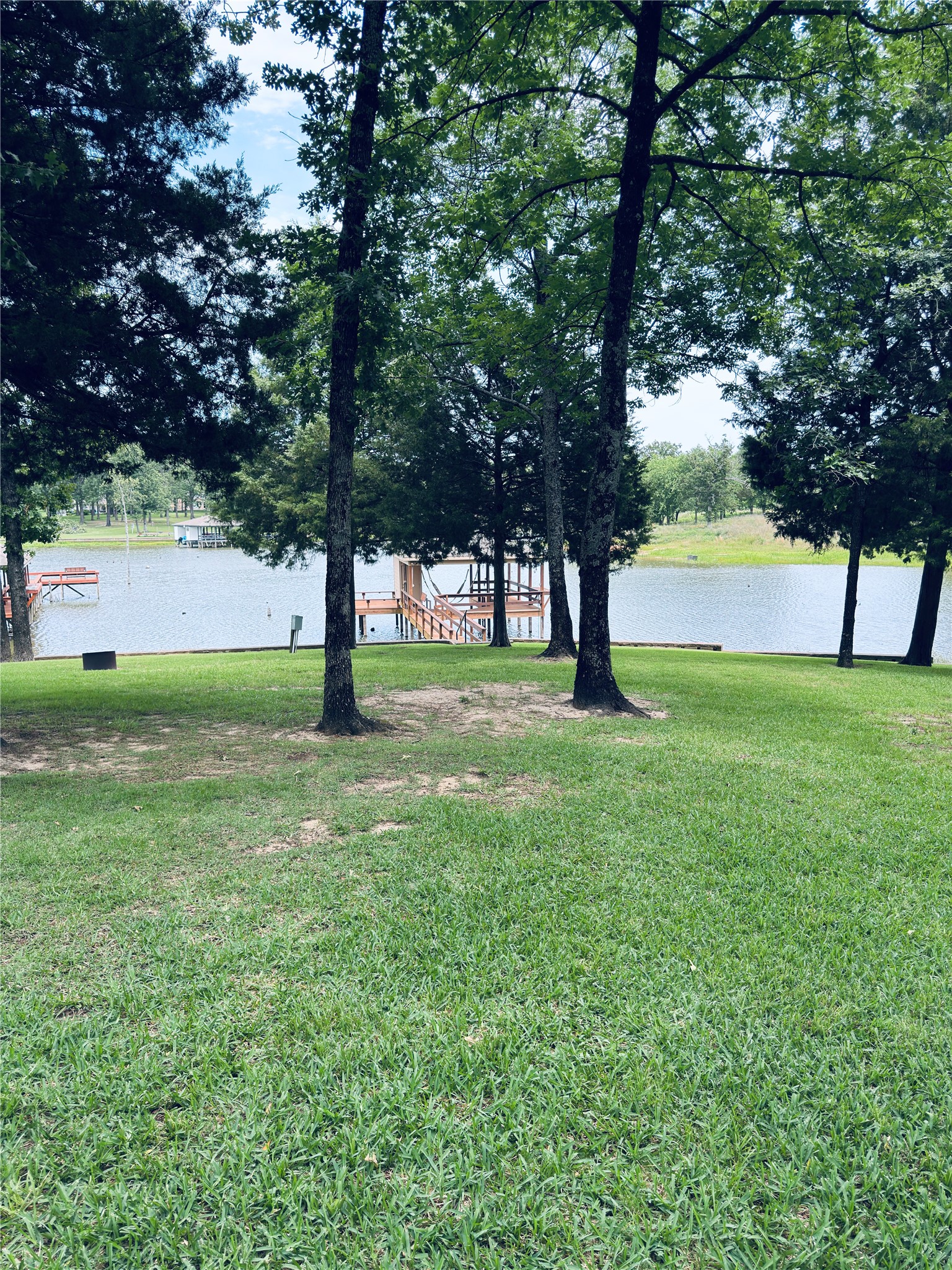 361 Rs County Road 3390 Emory TX 75440