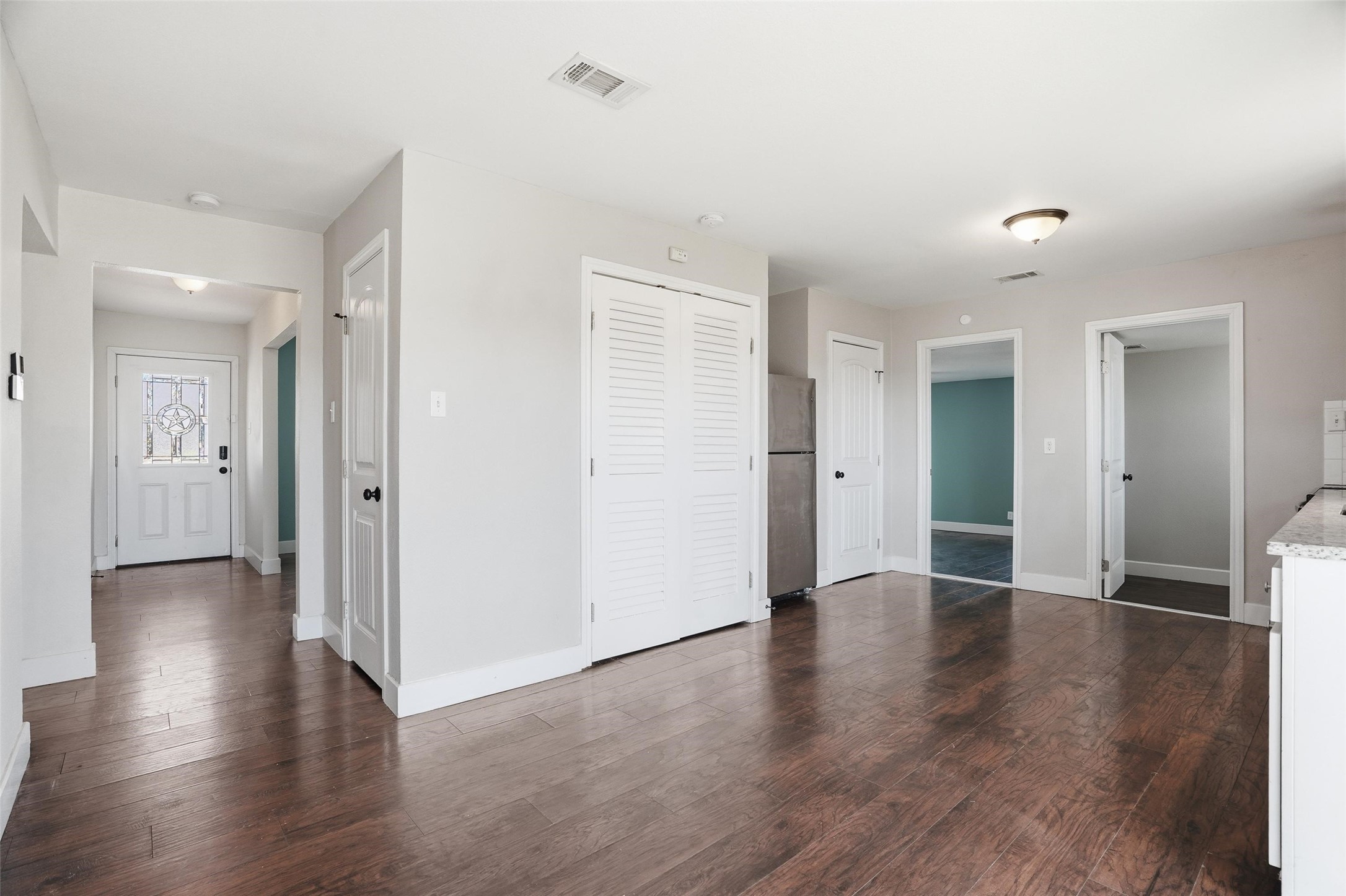 117 Oakwood Drive Keene TX 76059
