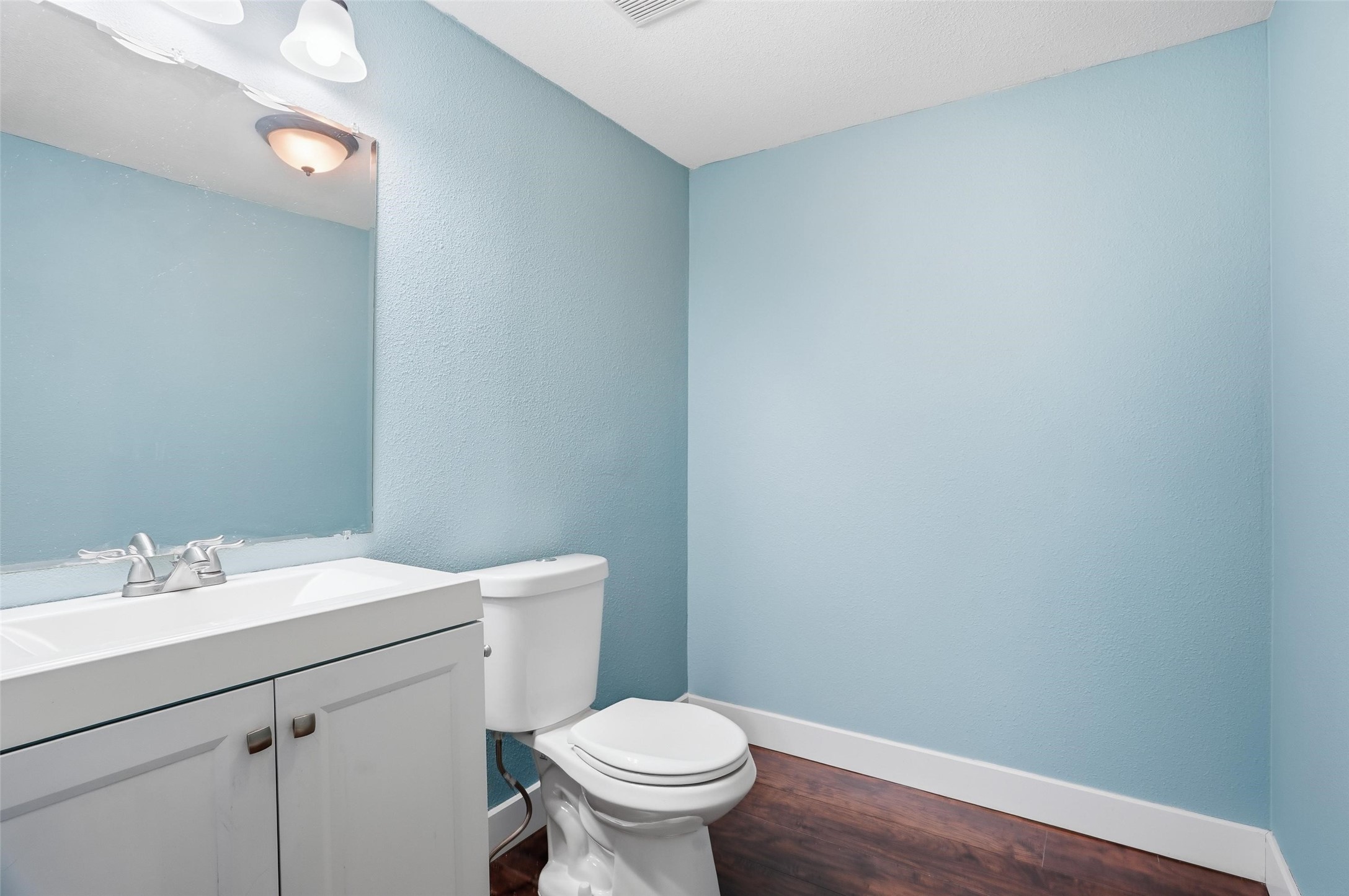 117 Oakwood Drive Keene TX 76059