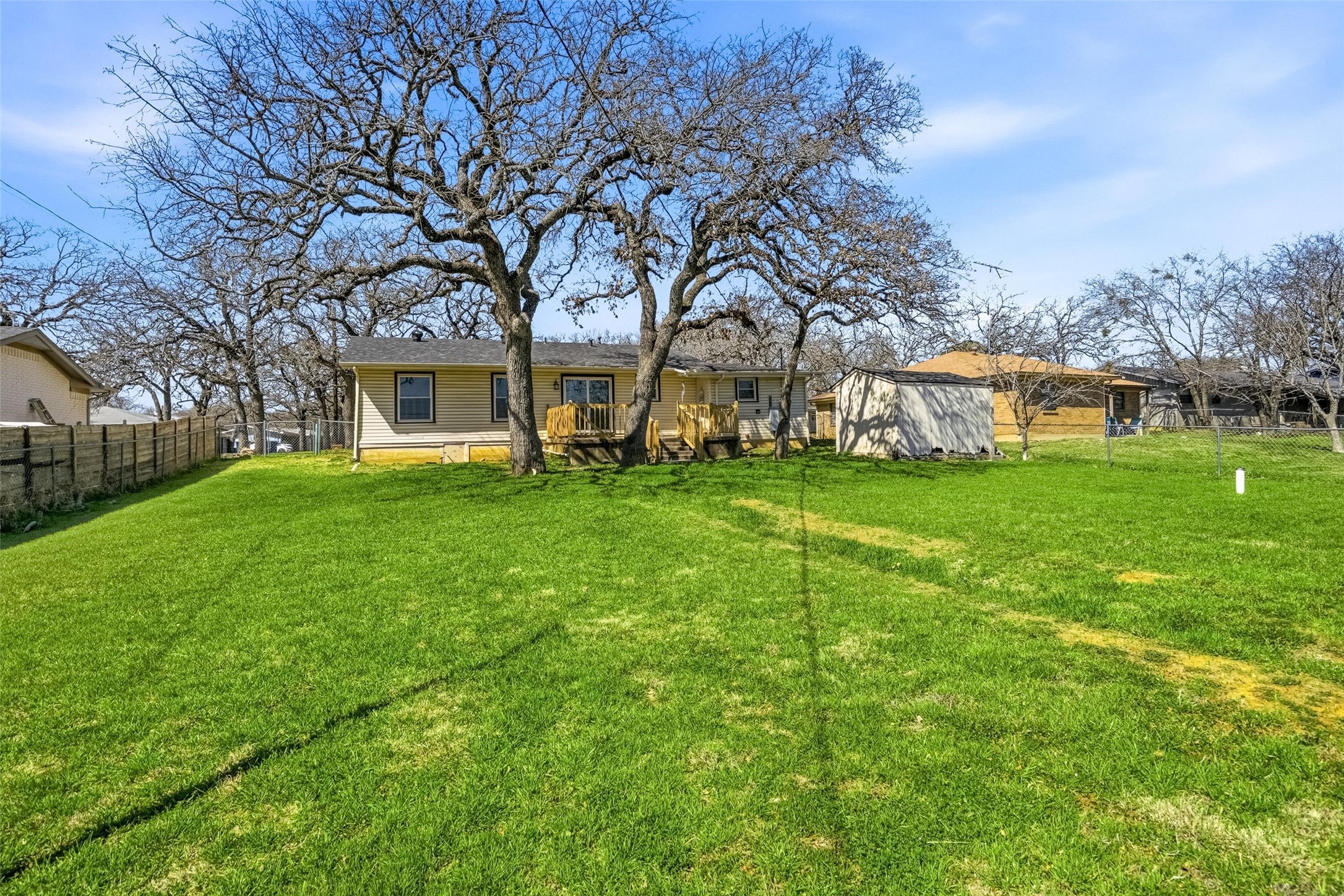 117 Oakwood Drive Keene TX 76059