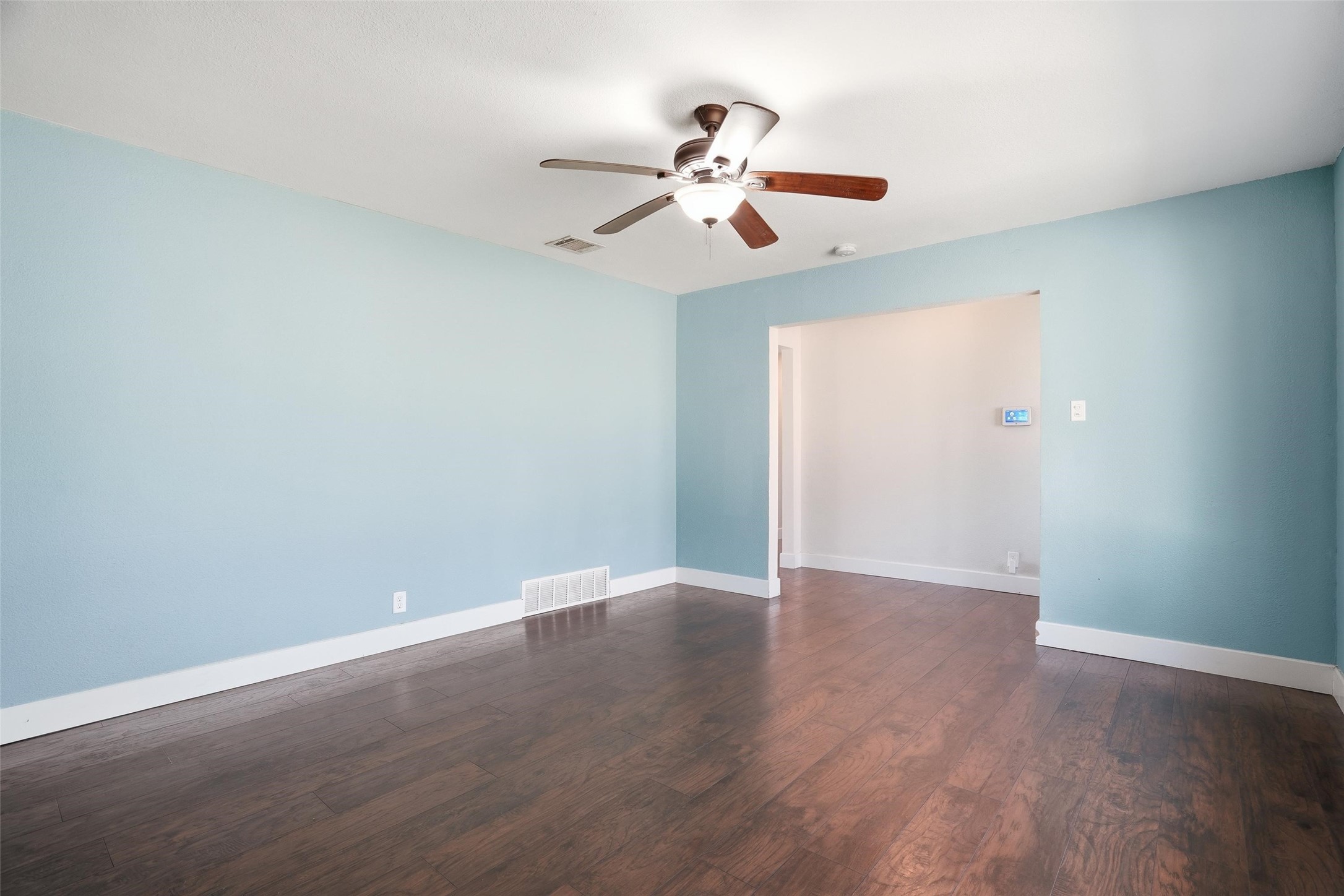 117 Oakwood Drive Keene TX 76059