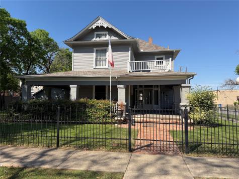 1800 Hurley Avenue Fort Worth TX 76110