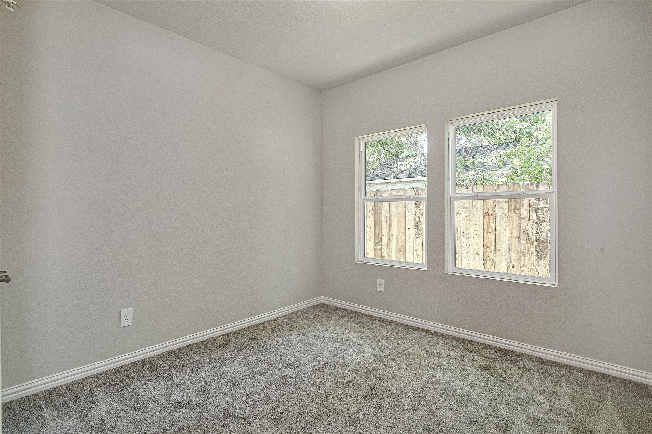 2515 Birdell Court Fort Worth TX 76105
